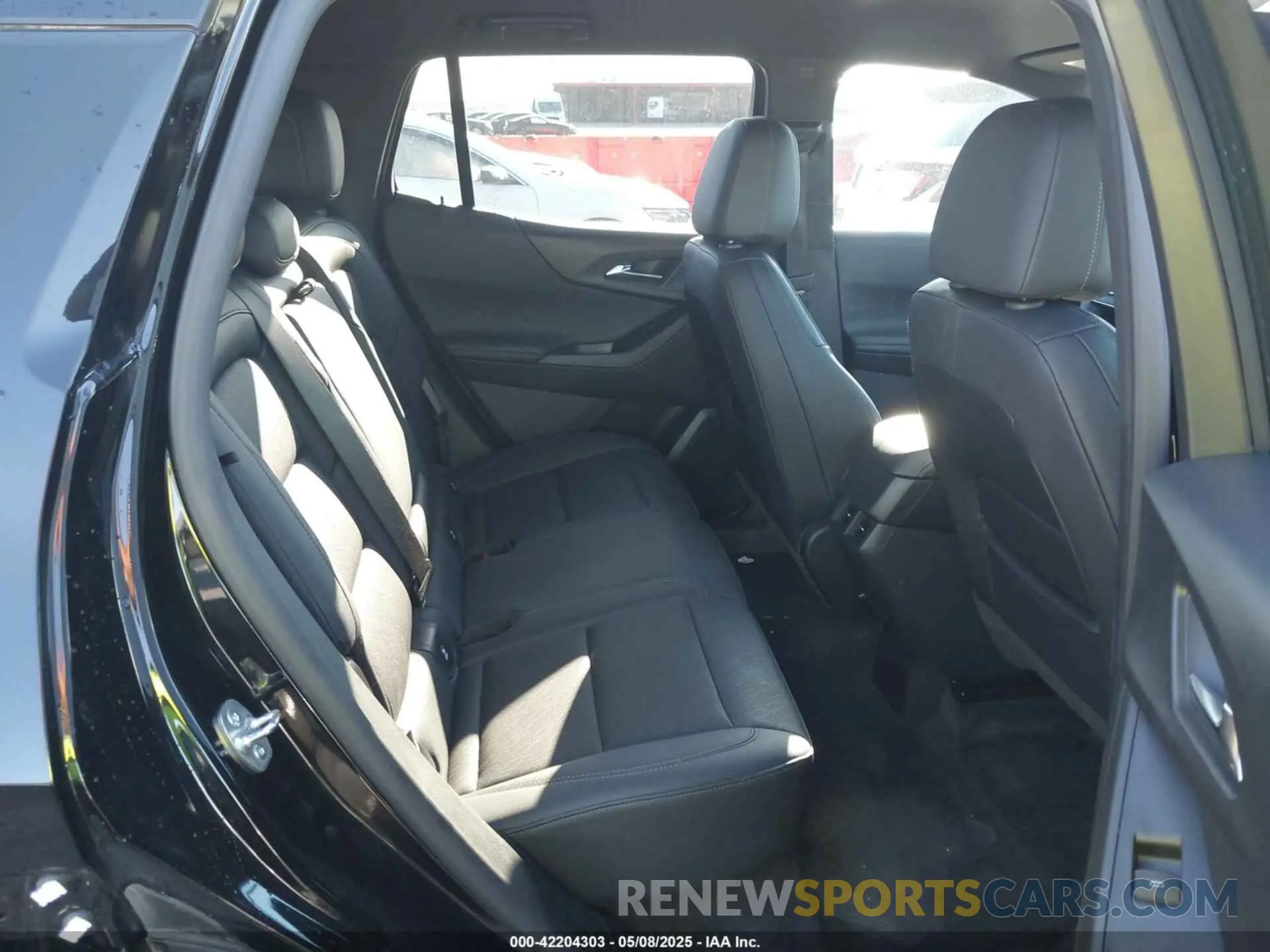 8 Фотография поврежденного автомобиля 3GNAXPEG4SL209463 CHEVROLET EQUINOX 2025