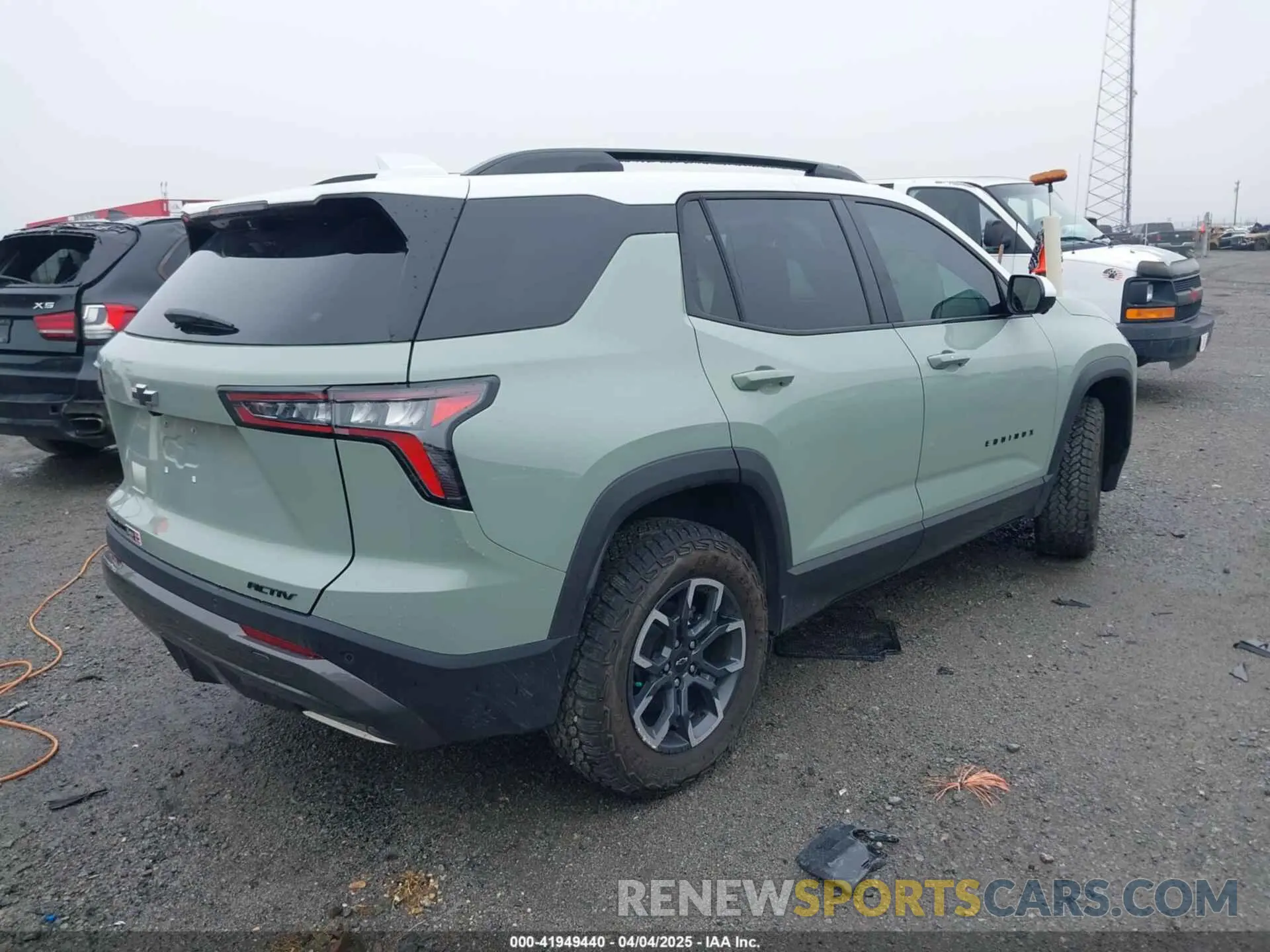 4 Фотография поврежденного автомобиля 3GNAXSEG6SL125860 CHEVROLET EQUINOX 2025