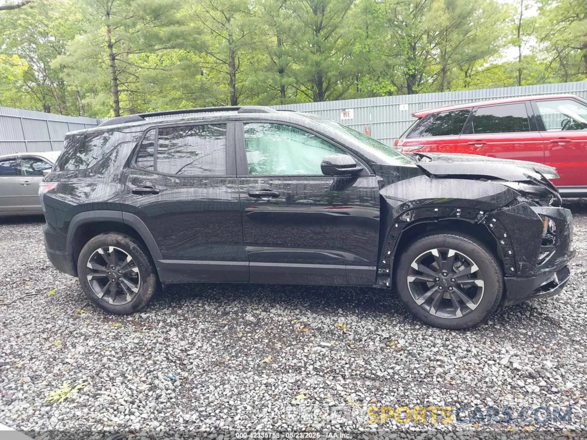 13 Photograph of a damaged car 3GNAXTEG2SL210426 CHEVROLET EQUINOX 2025