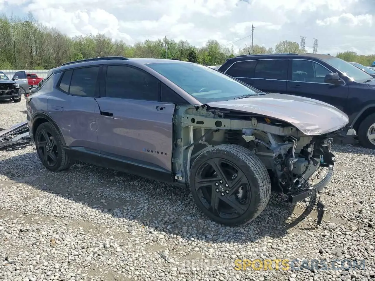 4 Photograph of a damaged car 3GN7DSRP1RS243697 CHEVROLET EQUINOX 2R 2024