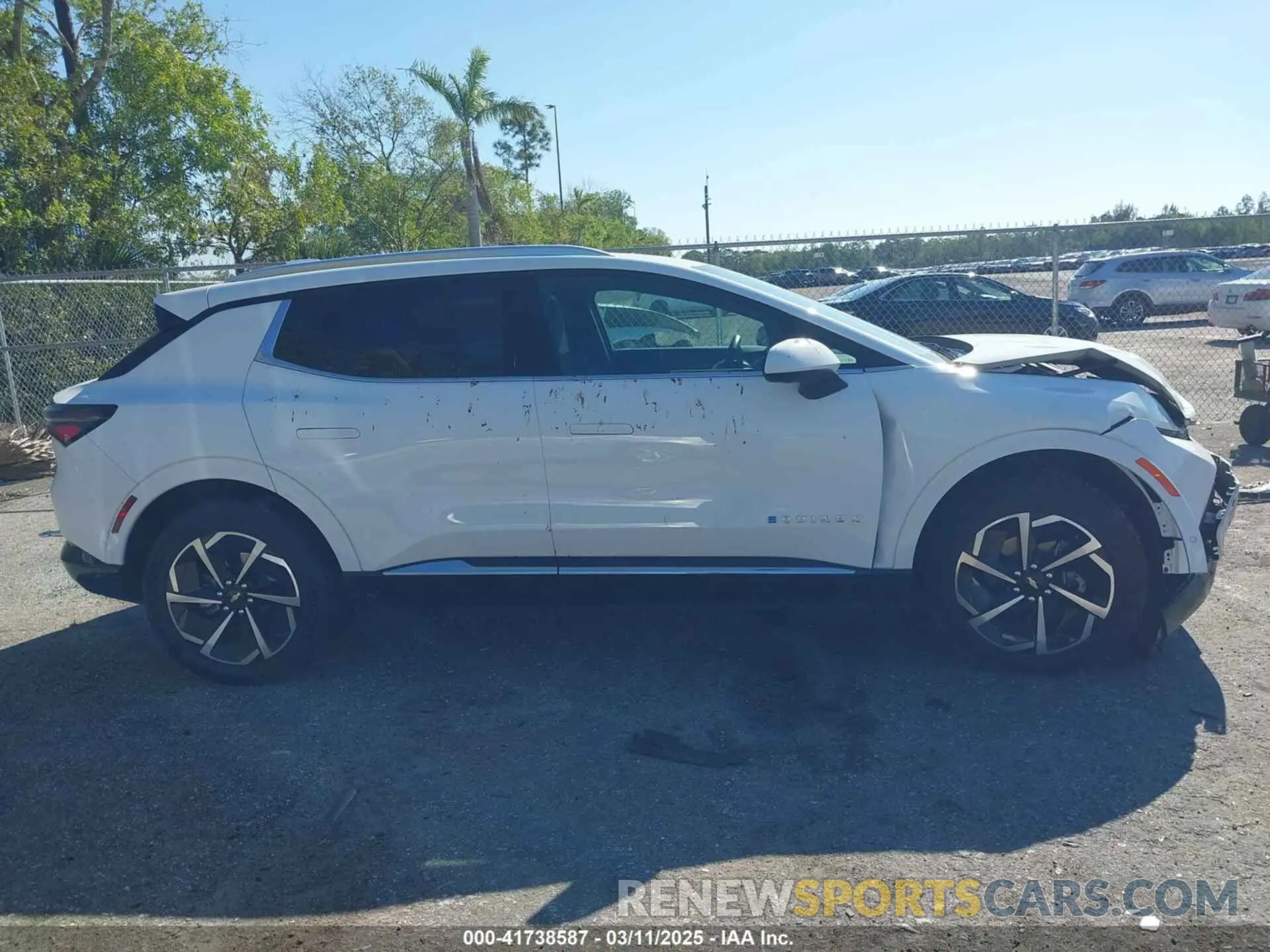 13 Фотография поврежденного автомобиля 3GN7DLRP5RS260069 CHEVROLET EQUINOX EV 2024