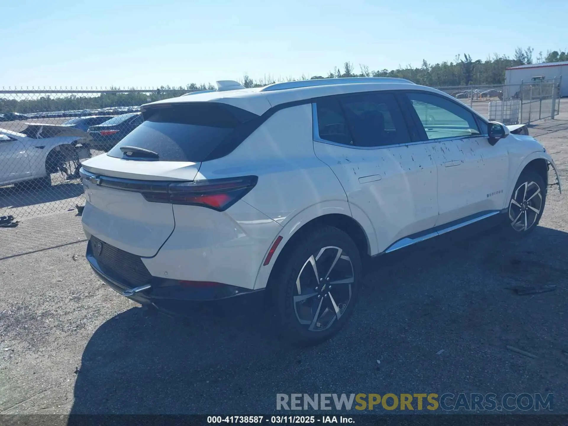 4 Фотография поврежденного автомобиля 3GN7DLRP5RS260069 CHEVROLET EQUINOX EV 2024