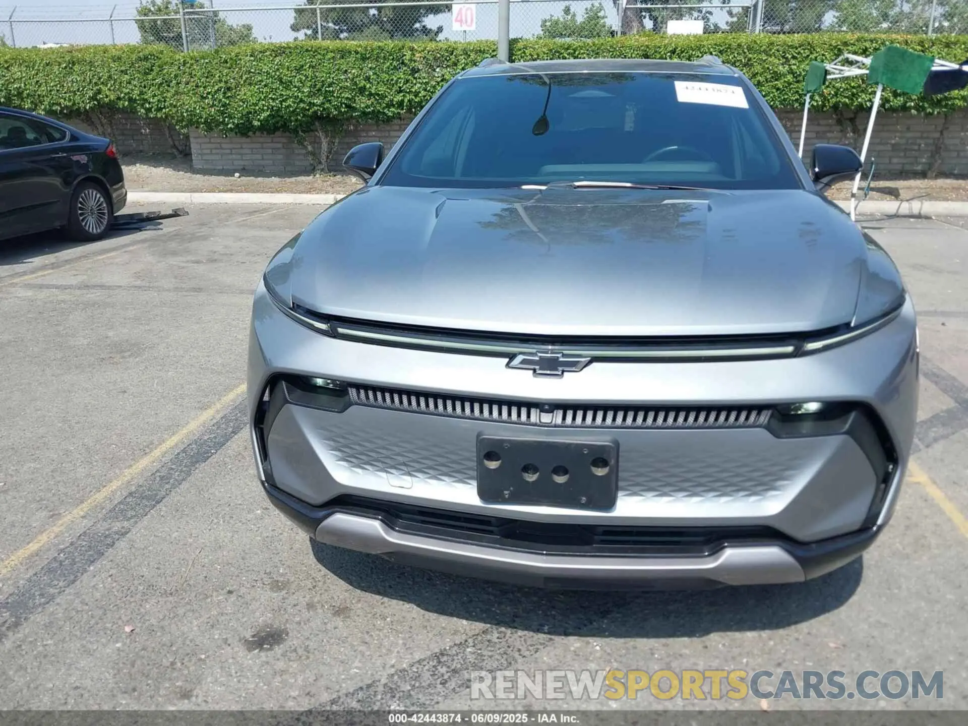 12 Photograph of a damaged car 3GN7DLRP6RS285191 CHEVROLET EQUINOX EV 2024