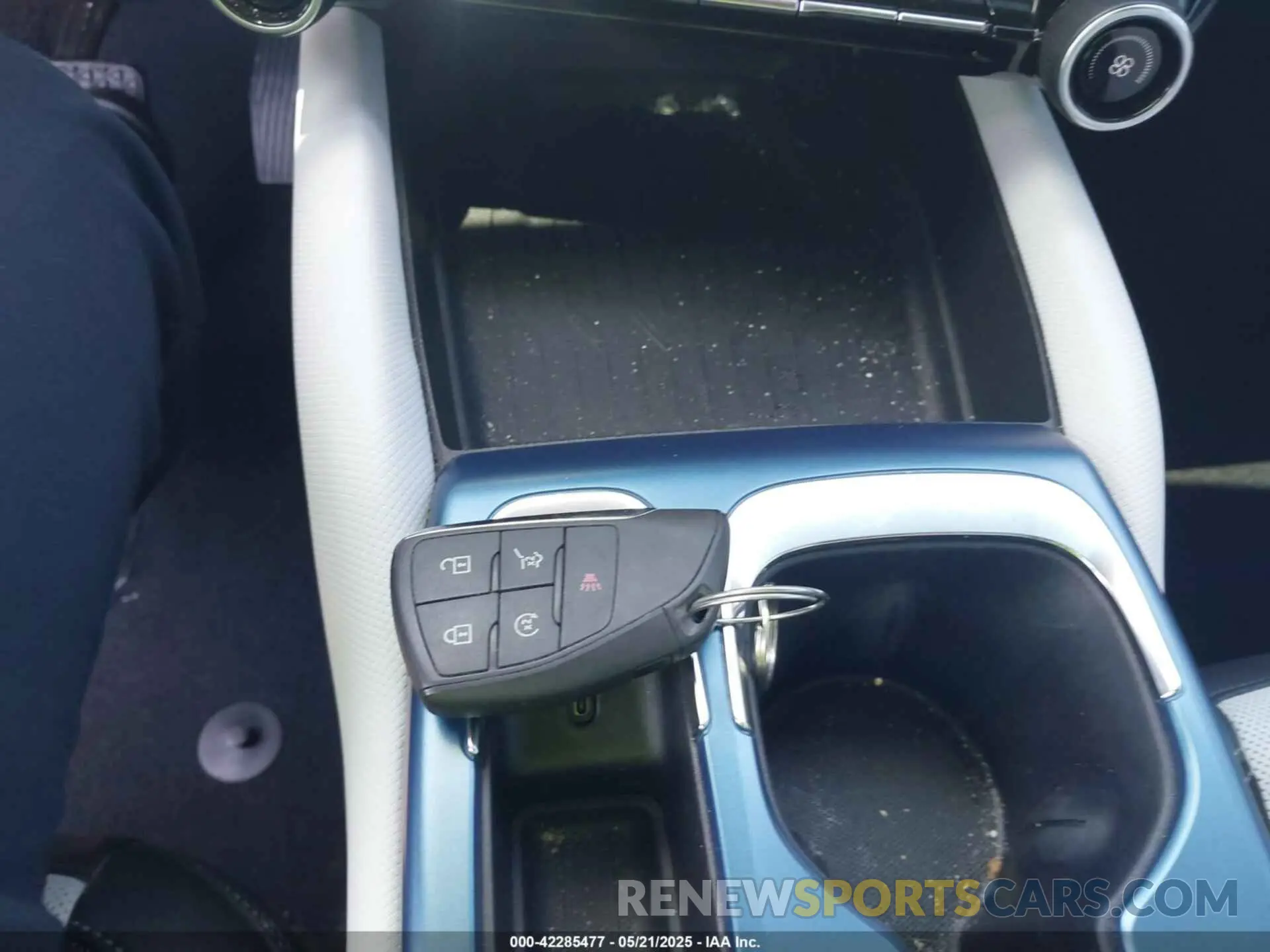 11 Photograph of a damaged car 3GN7DLRP7RS268626 CHEVROLET EQUINOX EV 2024