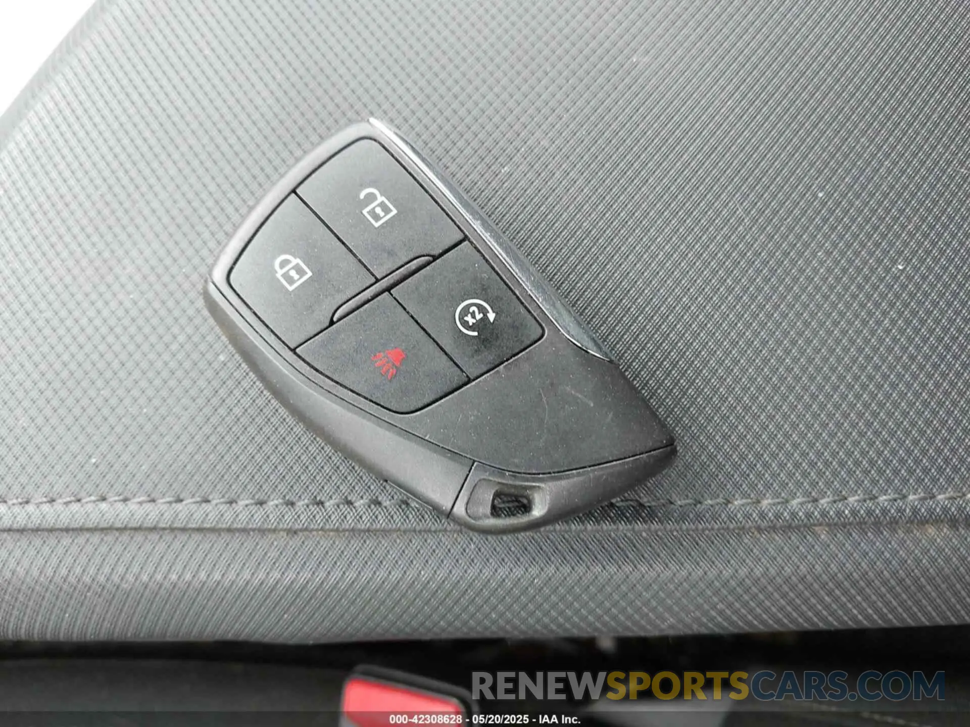11 Фотография поврежденного автомобиля 3GN7DLRPXSS118287 CHEVROLET EQUINOX EV 2025