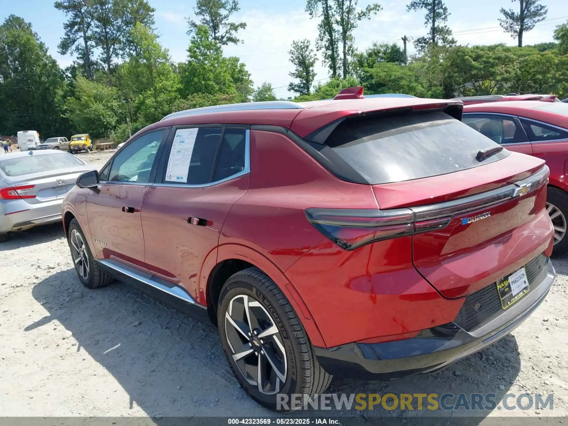 3 Photograph of a damaged car 3GN7DNRP3SS203130 CHEVROLET EQUINOX EV 2025