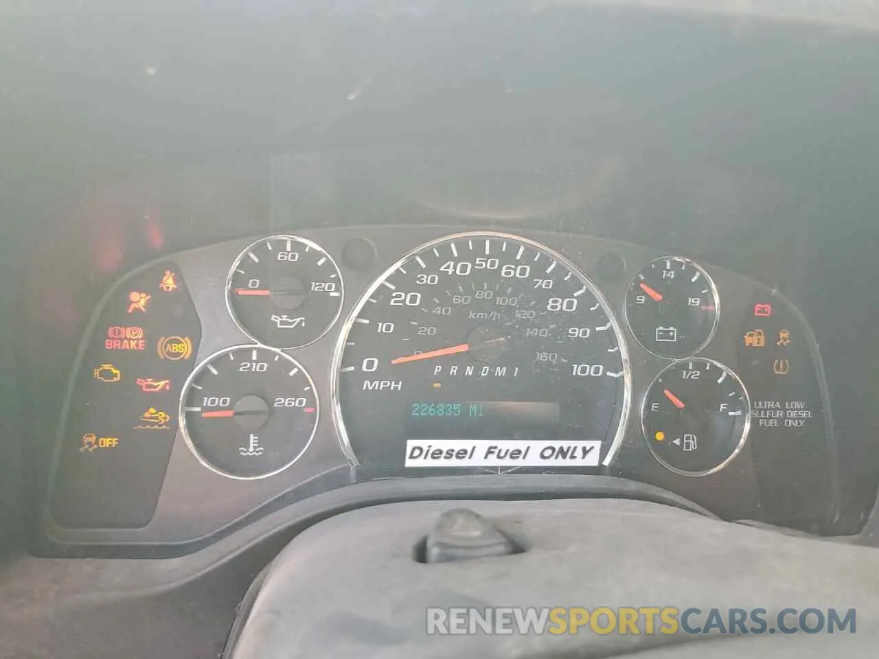 9 Photograph of a damaged car 1GCWGAF18K1371092 CHEVROLET EXPRESS 2019