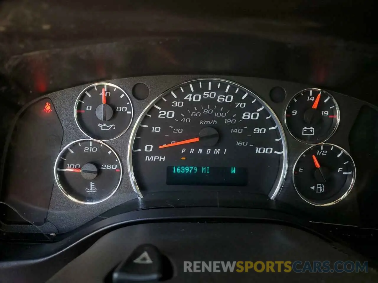 9 Photograph of a damaged car 1GAZGNFP5L1268456 CHEVROLET EXPRESS 2020