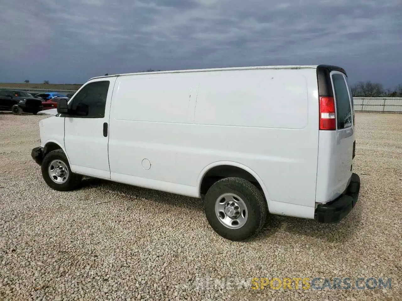 2 Photograph of a damaged car 1GCWGAFP7L1127228 CHEVROLET EXPRESS 2020