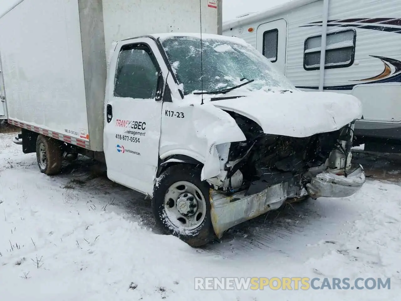9 Photograph of a damaged car 1HA0GSFG4LN006995 CHEVROLET EXPRESS 2020