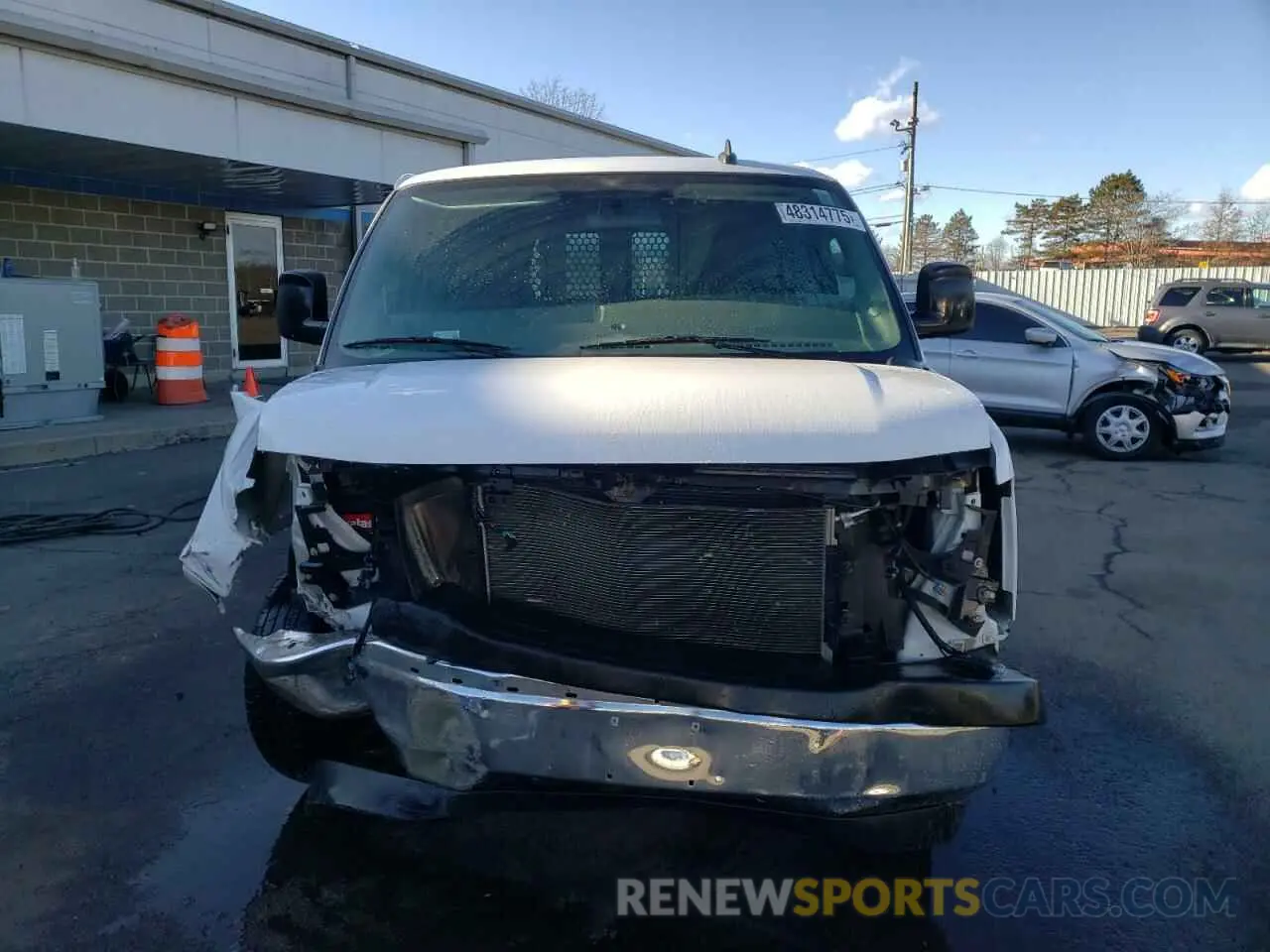 5 Photograph of a damaged car 1GCWGAF79M1270926 CHEVROLET EXPRESS 2021