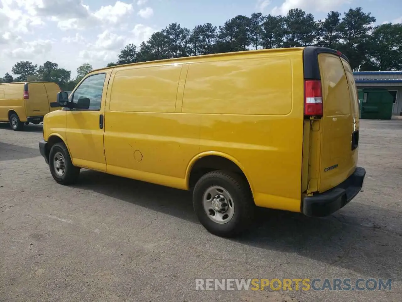 2 Photograph of a damaged car 1GCWGAFP8M1166279 CHEVROLET EXPRESS 2021