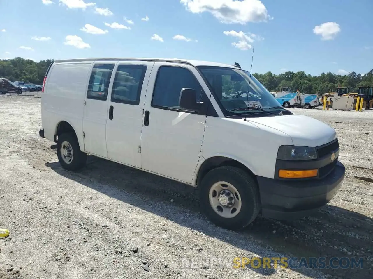 4 Photograph of a damaged car 1GCWGAFPXN1217329 CHEVROLET EXPRESS 2022