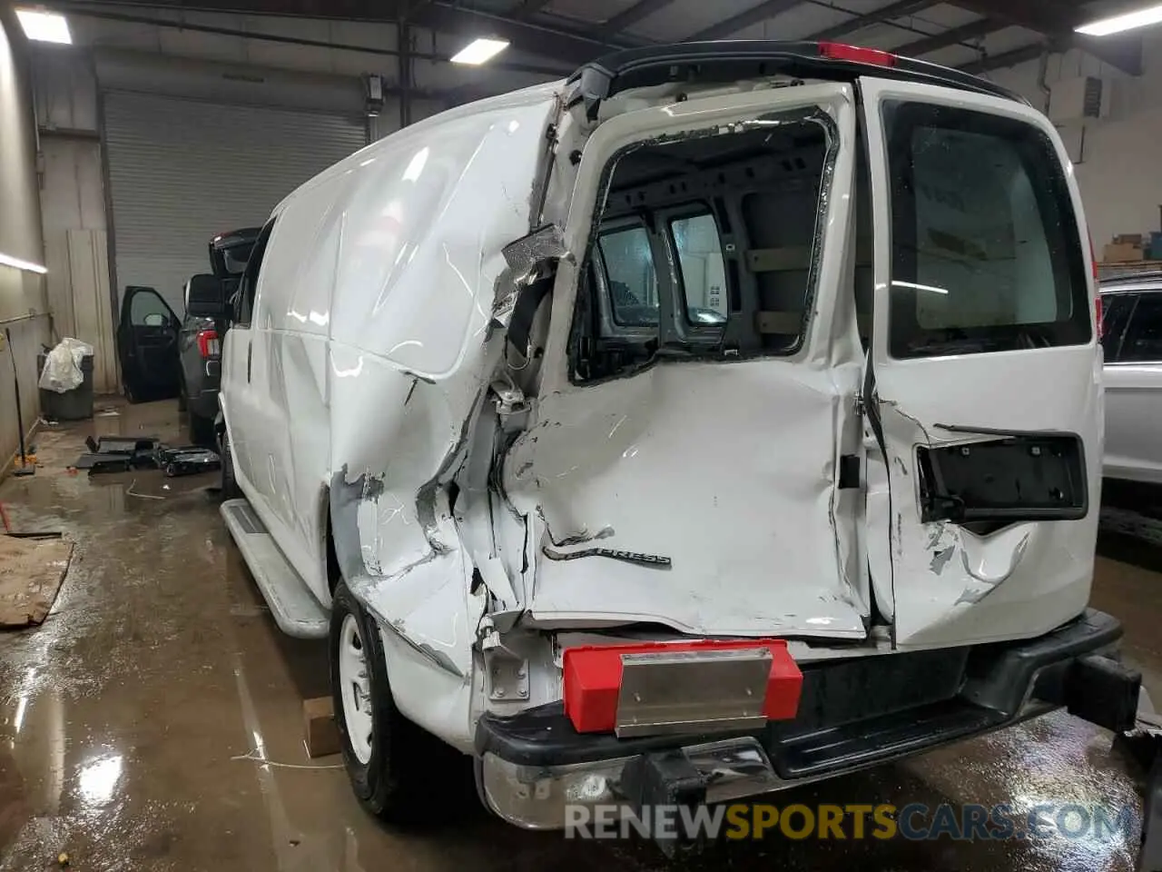 2 Фотография поврежденного автомобиля 1GCWGAFP8P1197522 CHEVROLET EXPRESS 2023
