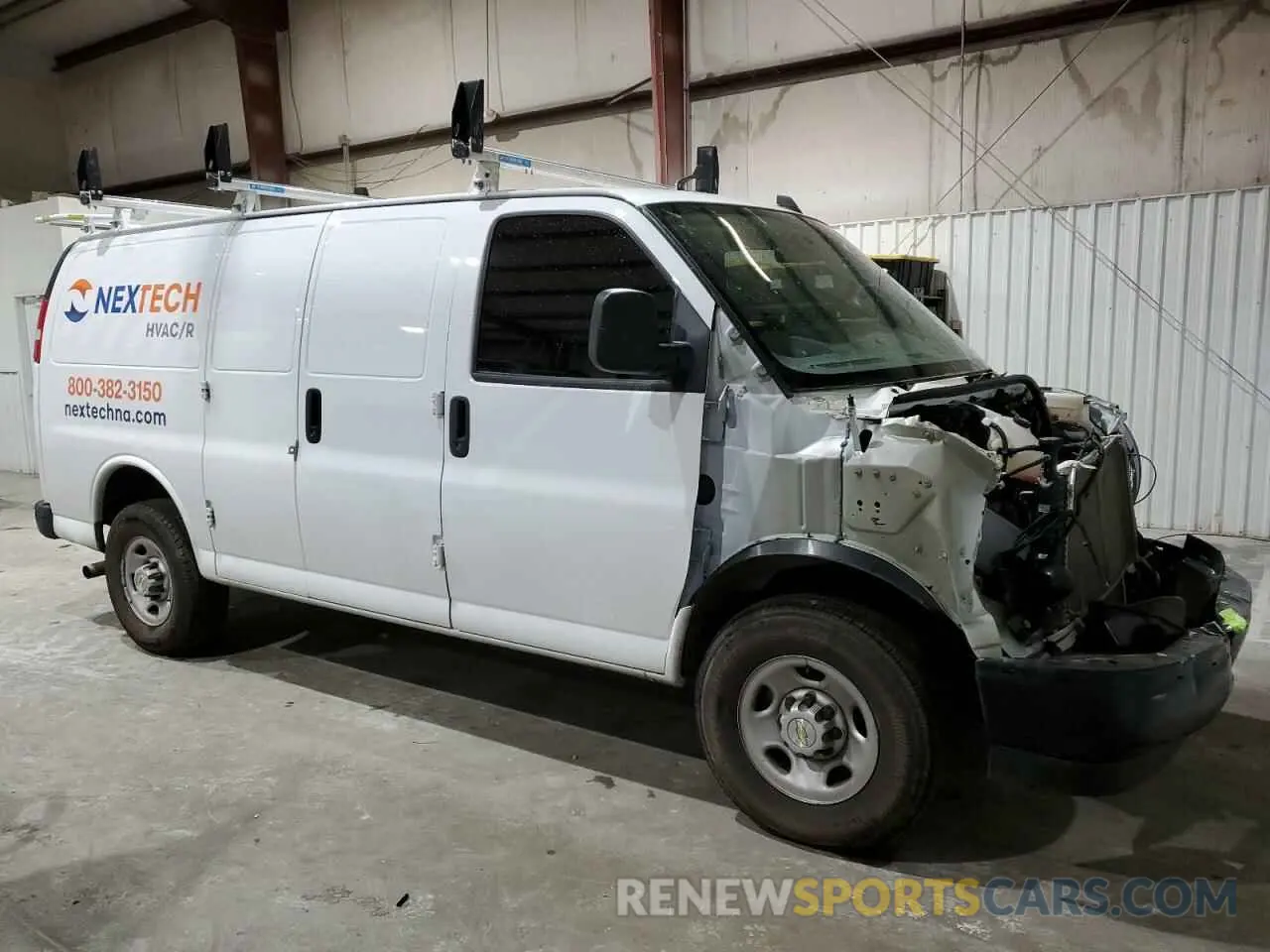 4 Photograph of a damaged car 1GCWGAFP9P1156011 CHEVROLET EXPRESS 2023