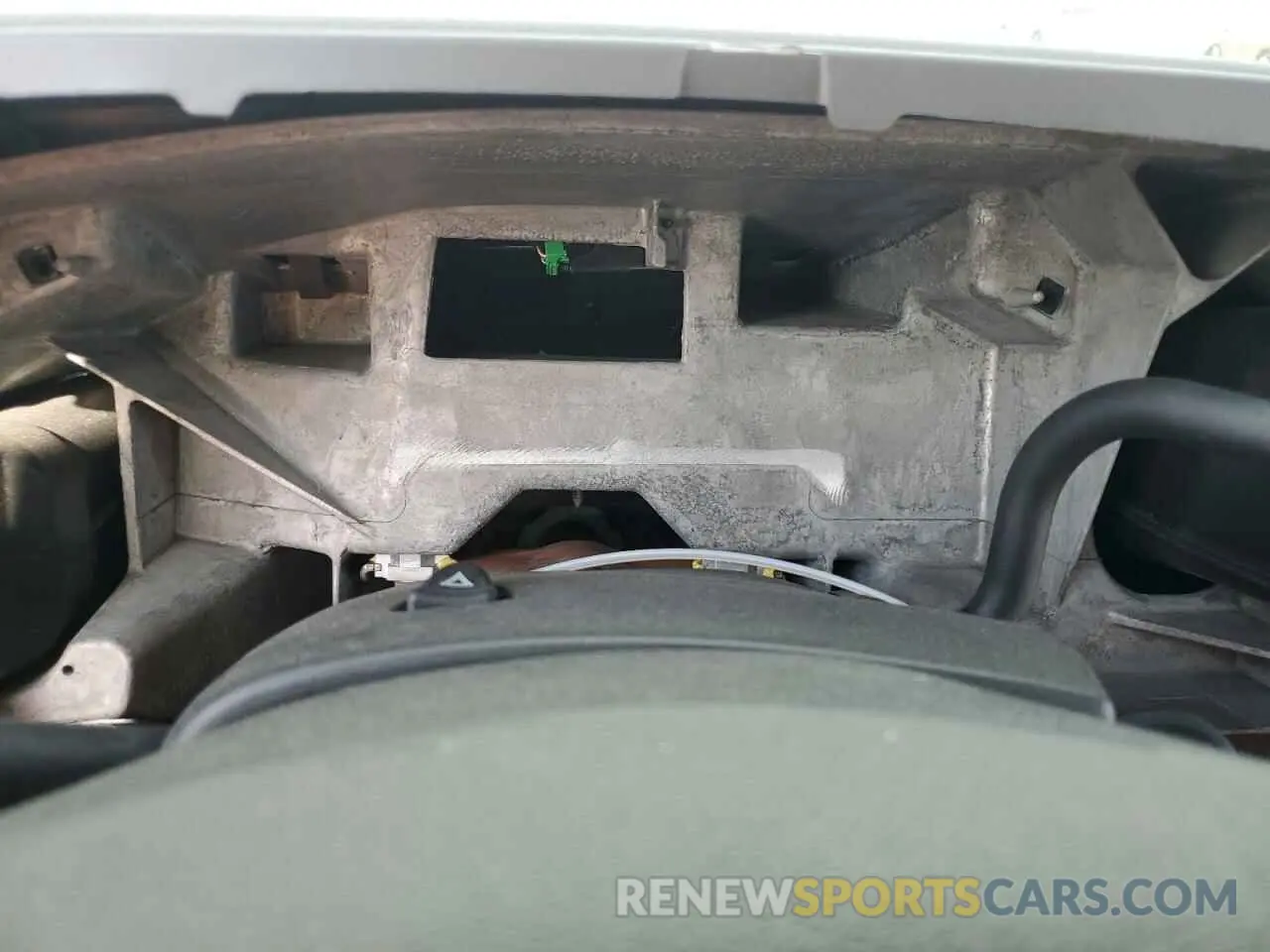 9 Photograph of a damaged car 1GCWGAFP4R1183474 CHEVROLET EXPRESS 2024