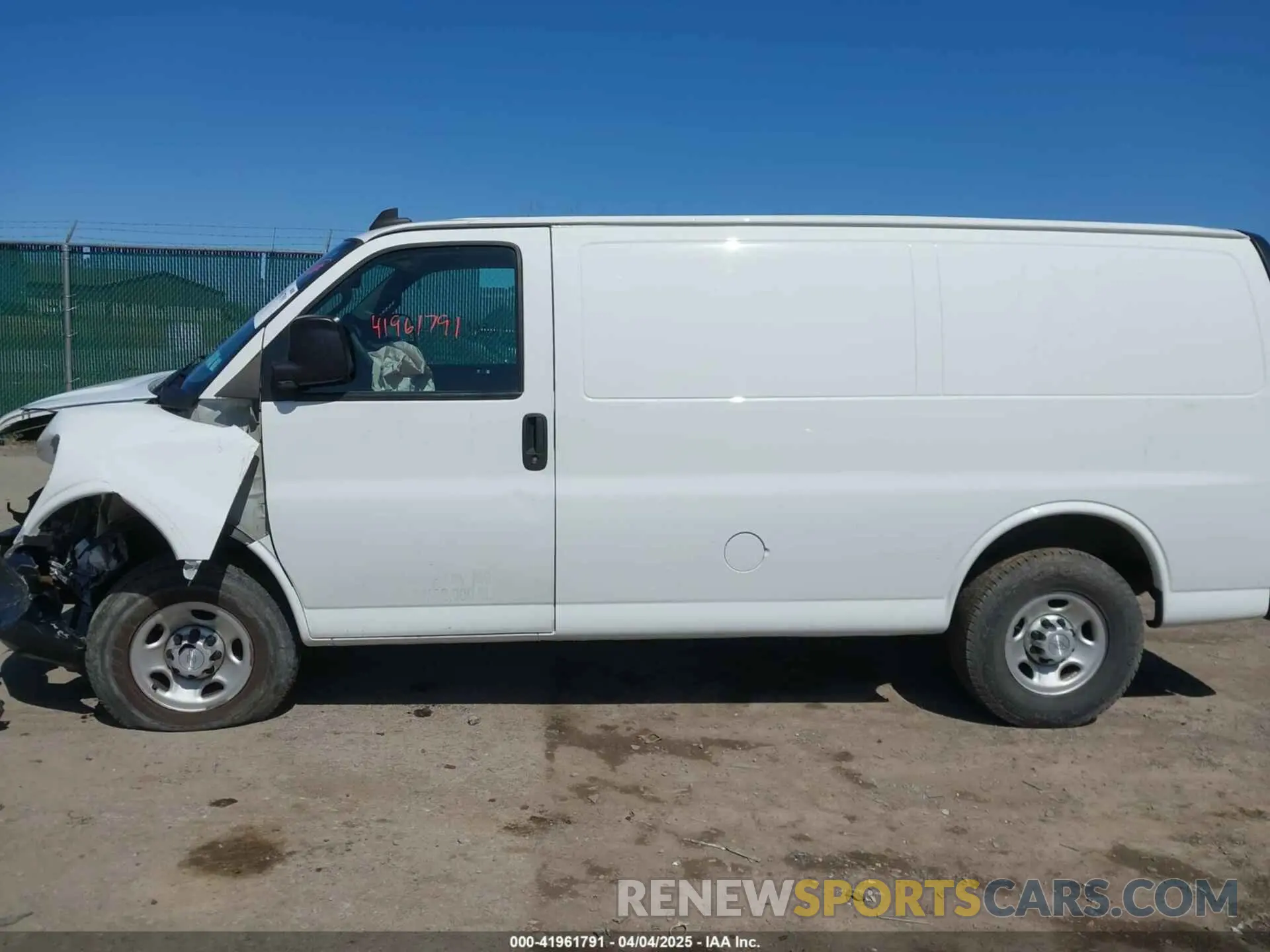 15 Фотография поврежденного автомобиля 1GCWGAFG7K1196113 CHEVROLET EXPRESS 2500 2019