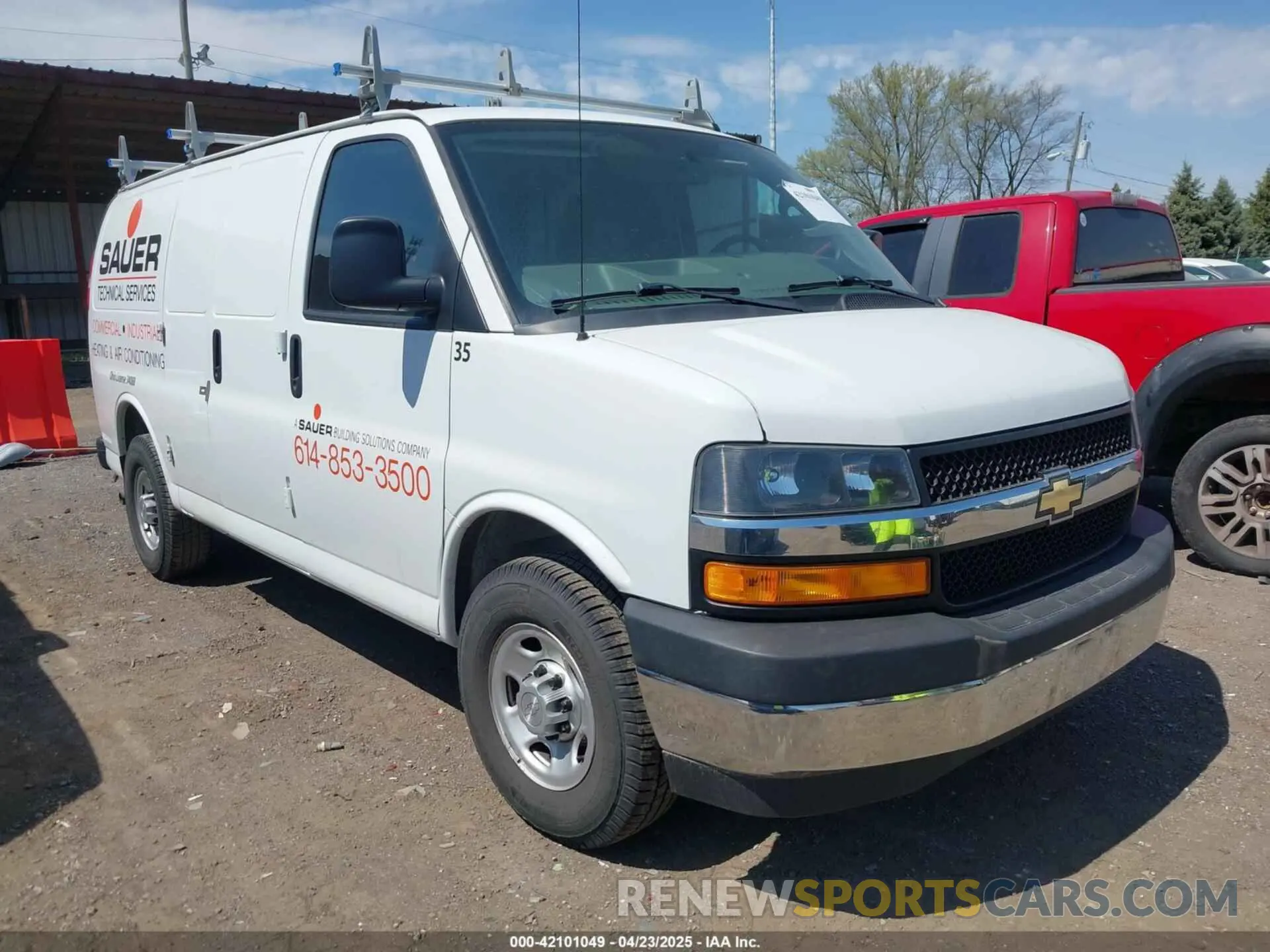 1 Фотография поврежденного автомобиля 1GCWGAFP3K1249390 CHEVROLET EXPRESS 2500 2019