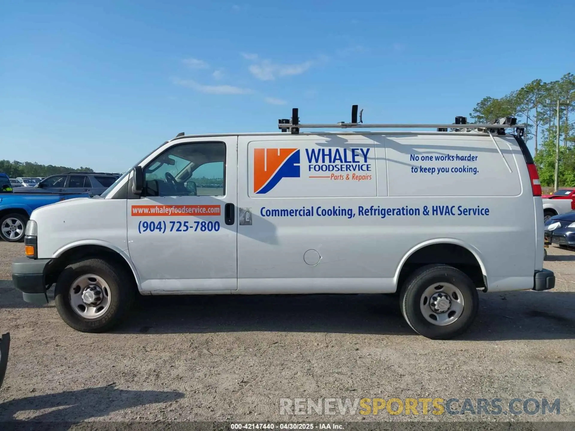 14 Photograph of a damaged car 1GCWGAFP4K1337686 CHEVROLET EXPRESS 2500 2019