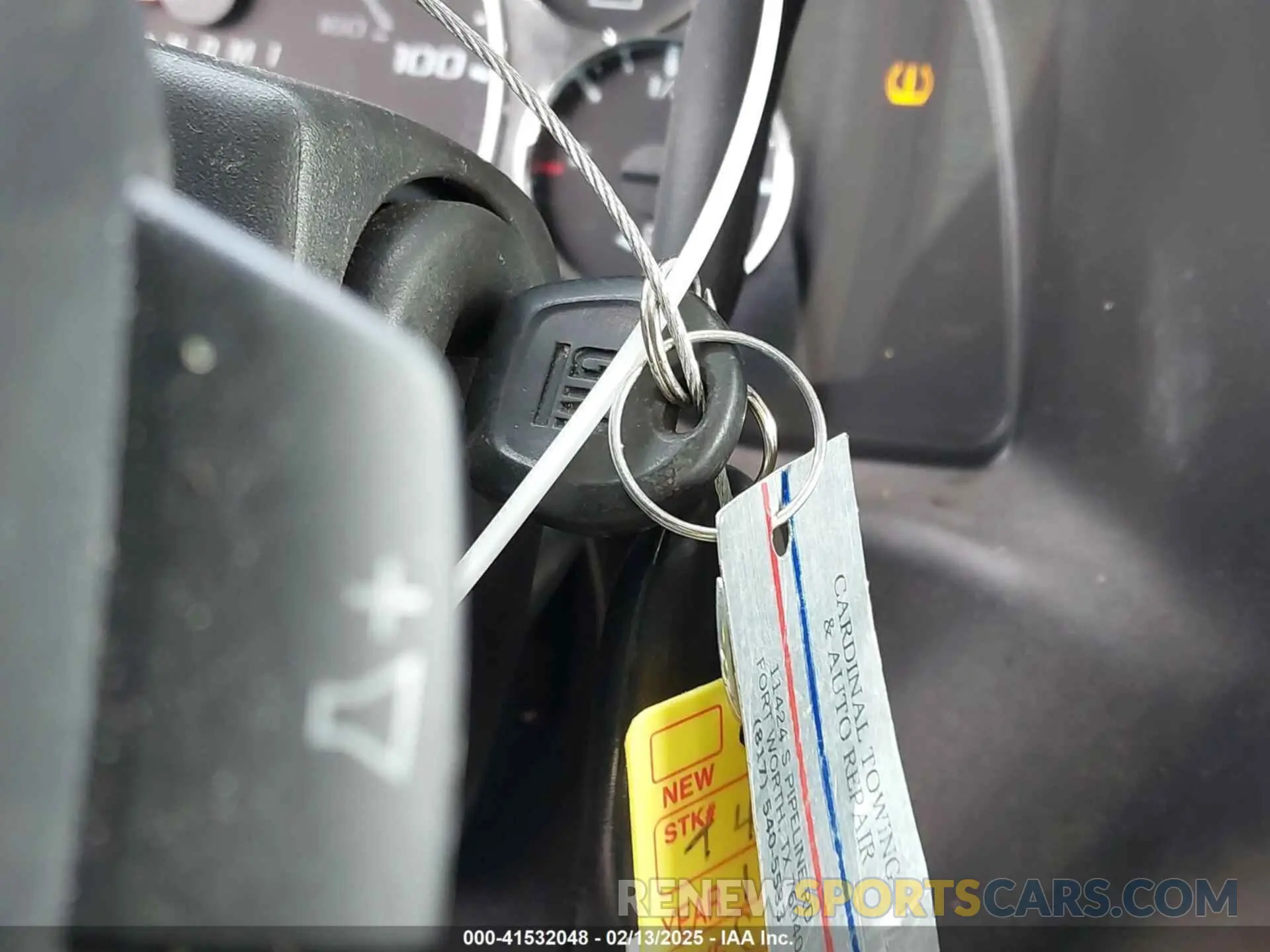 11 Photograph of a damaged car 1GCWGAFP5K1204368 CHEVROLET EXPRESS 2500 2019