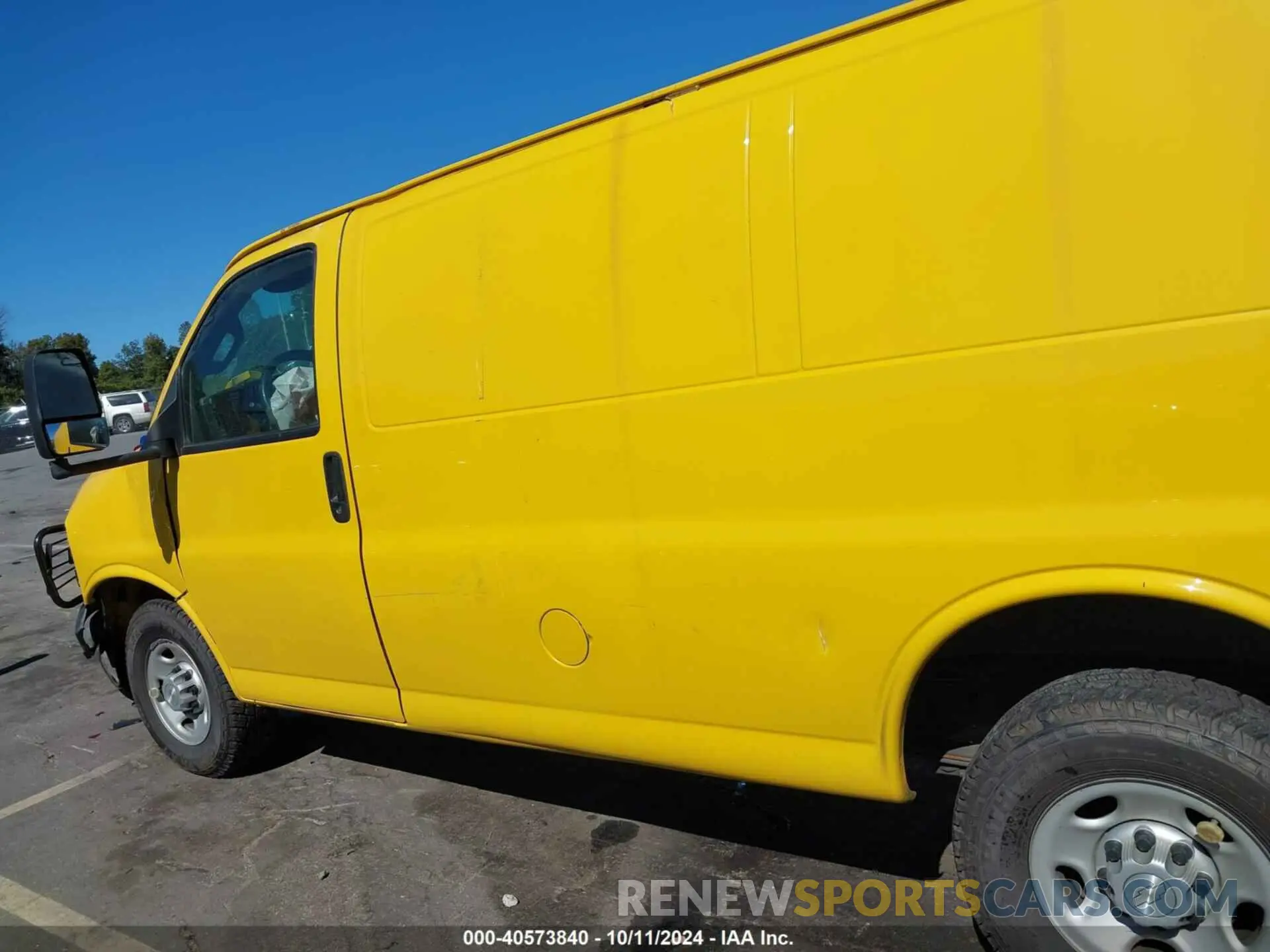 14 Photograph of a damaged car 1GCWGAFP7K1179487 CHEVROLET EXPRESS 2500 2019