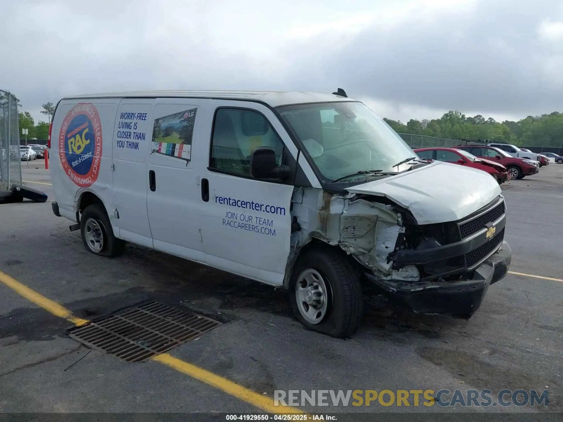 1 Photograph of a damaged car 1GCWGAFP7K1370861 CHEVROLET EXPRESS 2500 2019