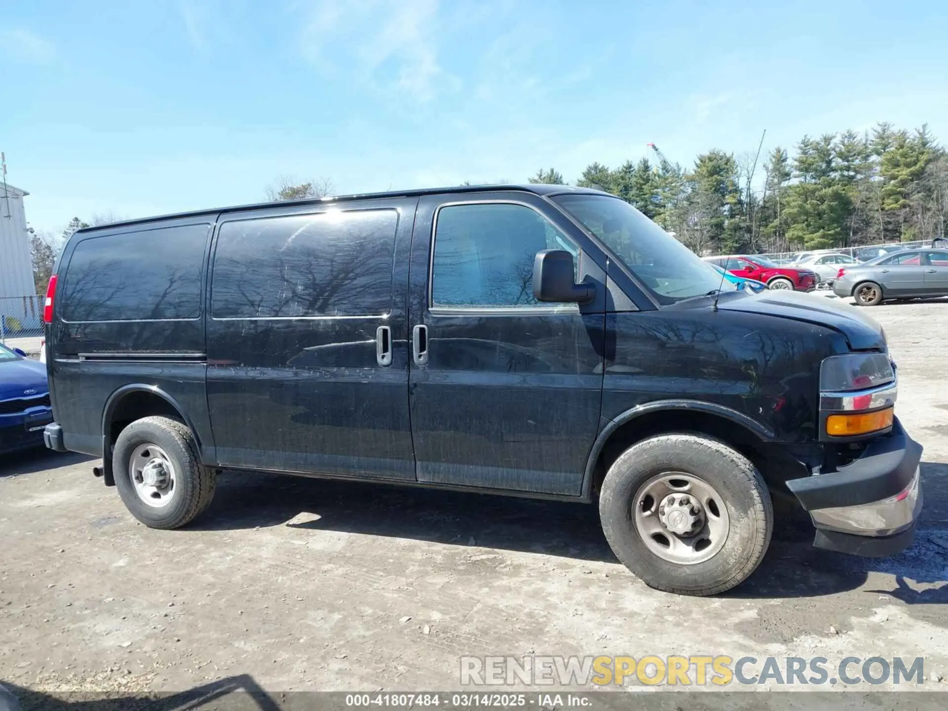 13 Photograph of a damaged car 1GCWGAFP9K1232092 CHEVROLET EXPRESS 2500 2019