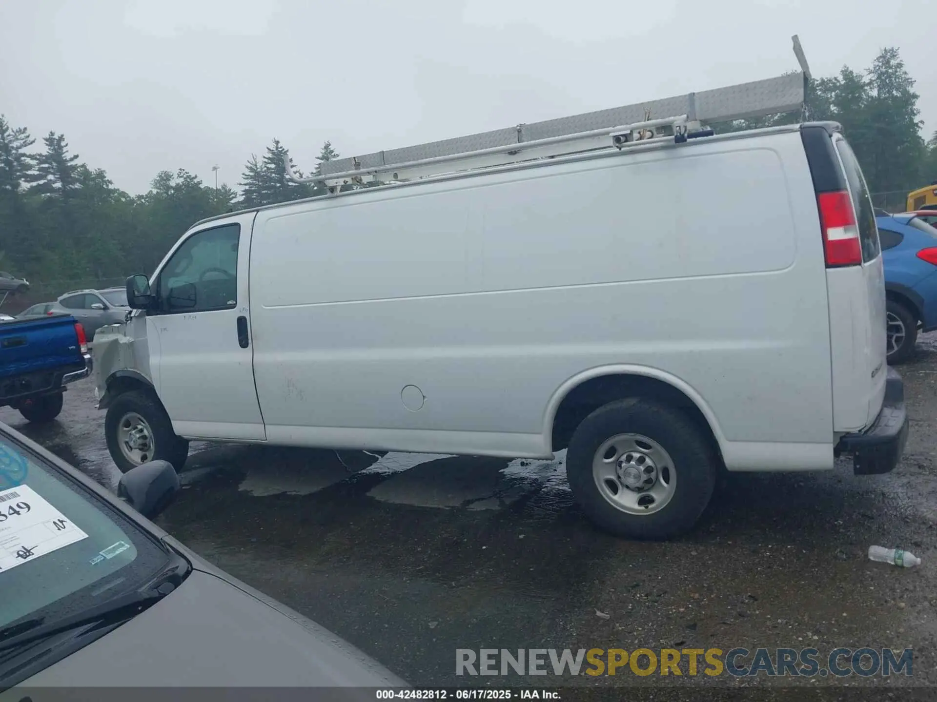 15 Фотография поврежденного автомобиля 1GCWGBFP9K1193039 CHEVROLET EXPRESS 2500 2019
