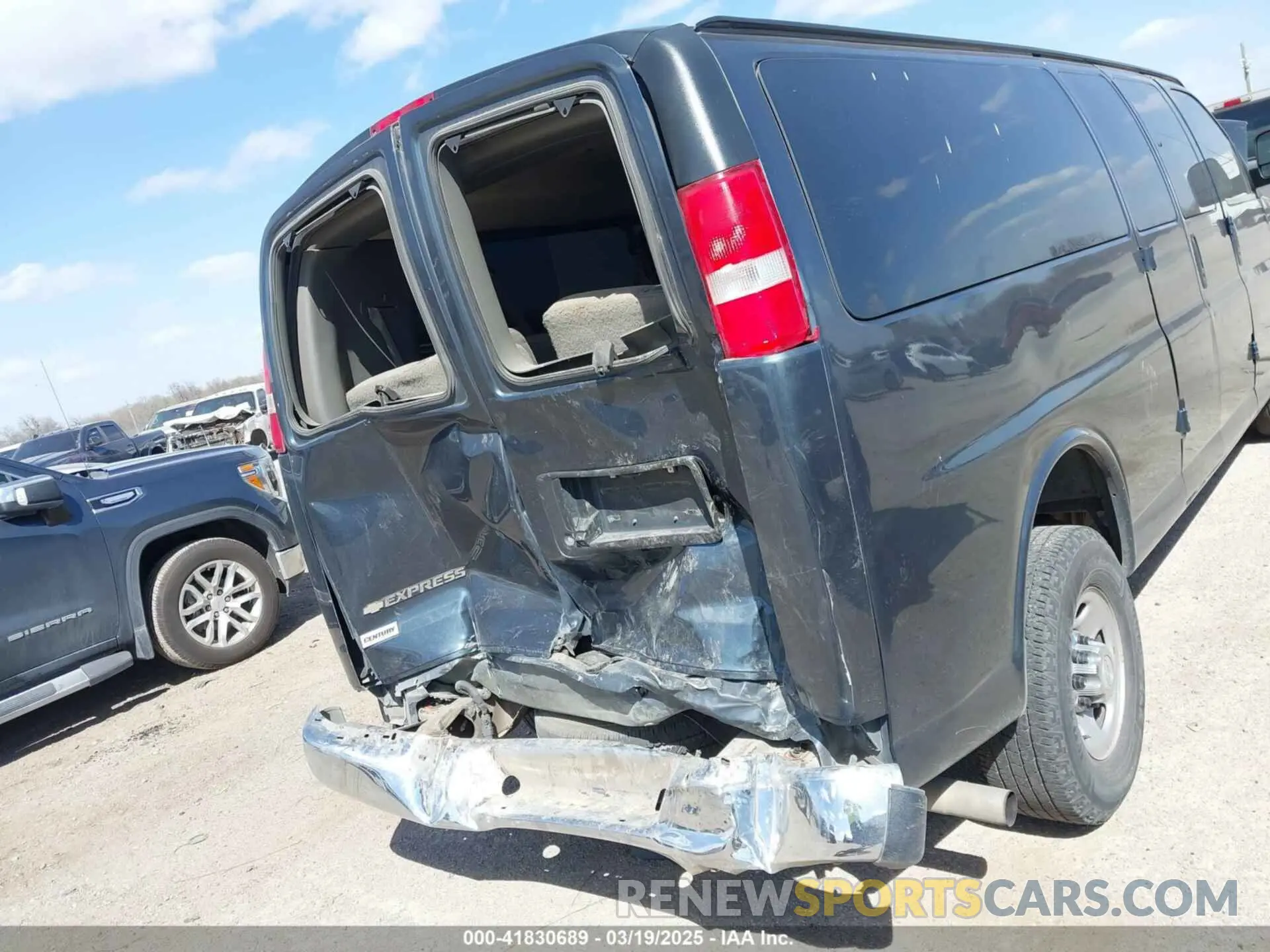 6 Photograph of a damaged car 1GAZGPFG0K1239988 CHEVROLET EXPRESS 3500 2019