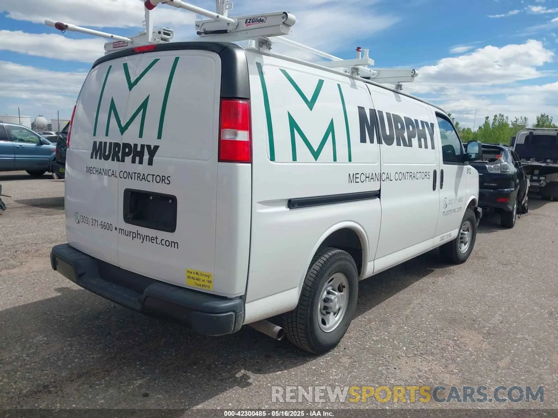 4 Фотография поврежденного автомобиля 1GCZGGFG0K1225144 CHEVROLET EXPRESS 3500 2019