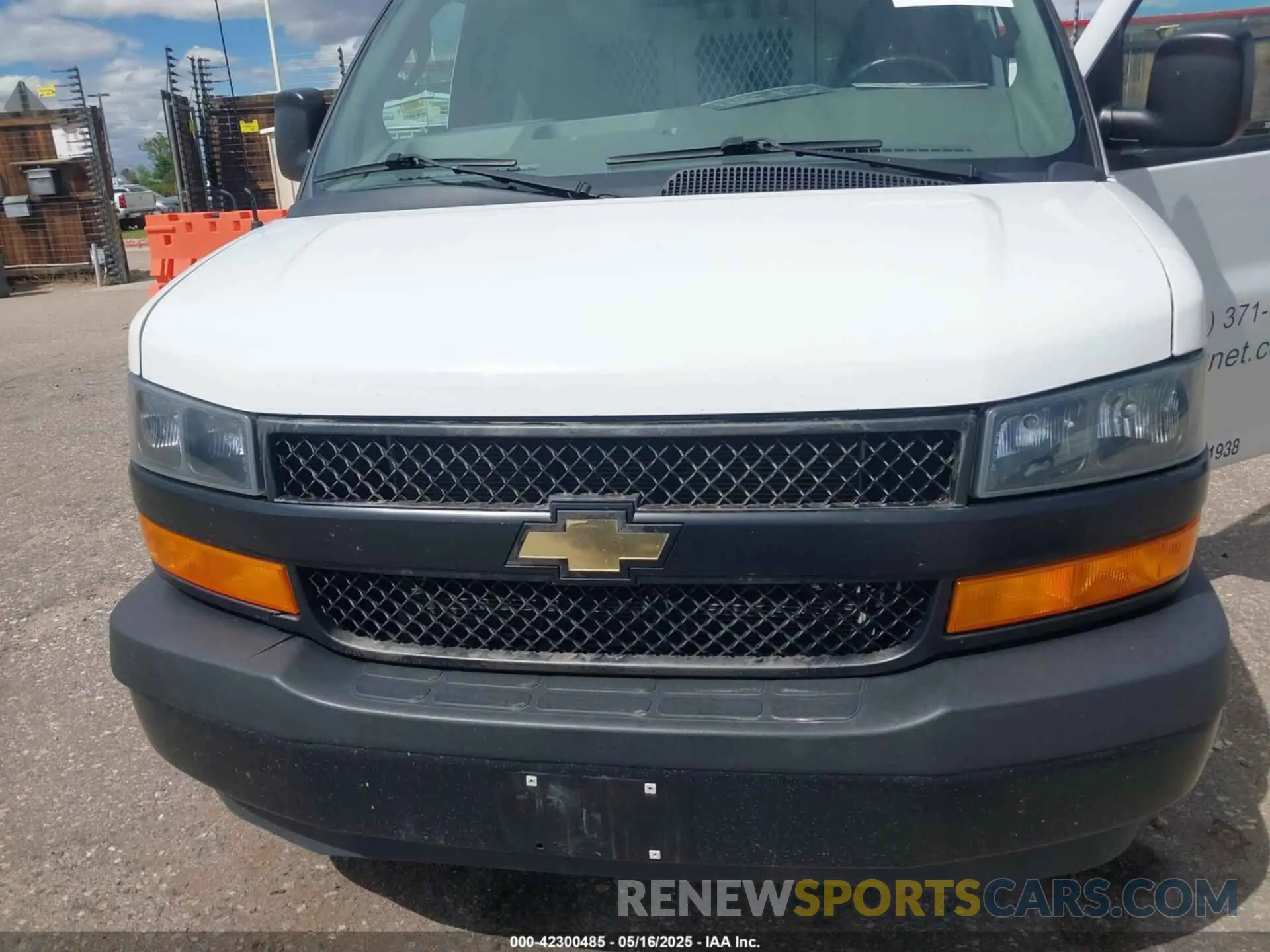 6 Фотография поврежденного автомобиля 1GCZGGFG0K1225144 CHEVROLET EXPRESS 3500 2019