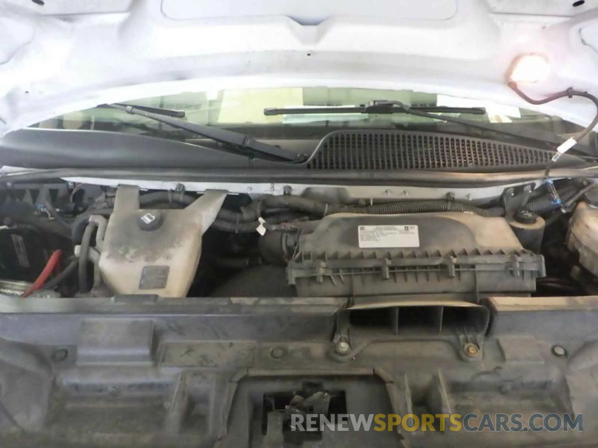 7 Photograph of a damaged car 1GCZGGFP9K1327073 CHEVROLET EXPRESS 3500 2019