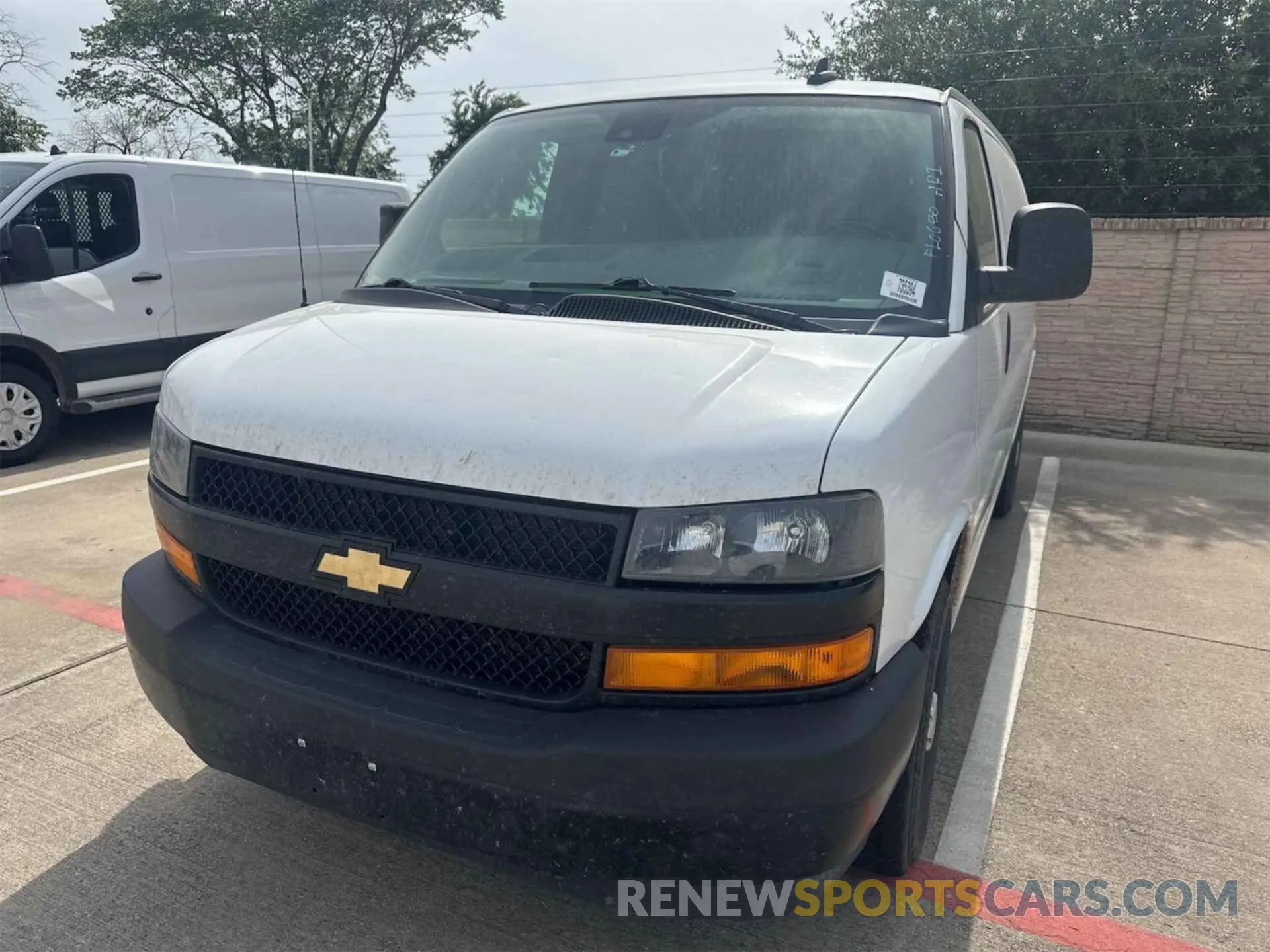 14 Фотография поврежденного автомобиля 1GCWGAFG2L1252959 CHEVROLET EXPRESS CARGO 2020