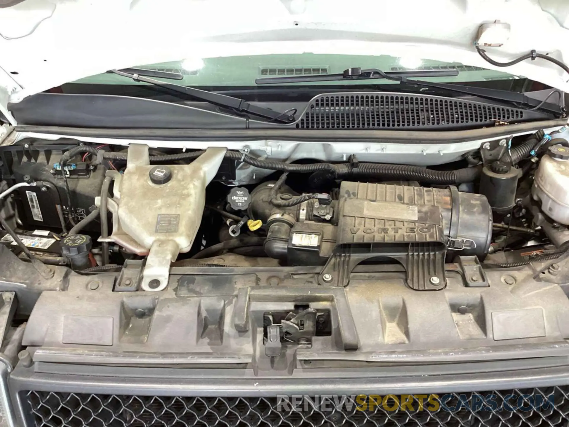 3 Photograph of a damaged car 1GCWGAFG4L1260657 CHEVROLET EXPRESS CARGO 2020