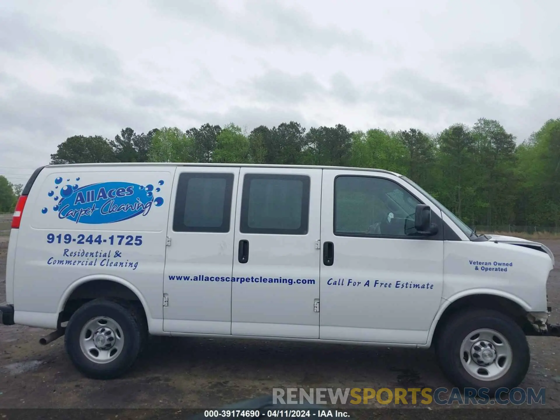 14 Photograph of a damaged car 1GCWGAFG5L1212519 CHEVROLET EXPRESS CARGO 2020