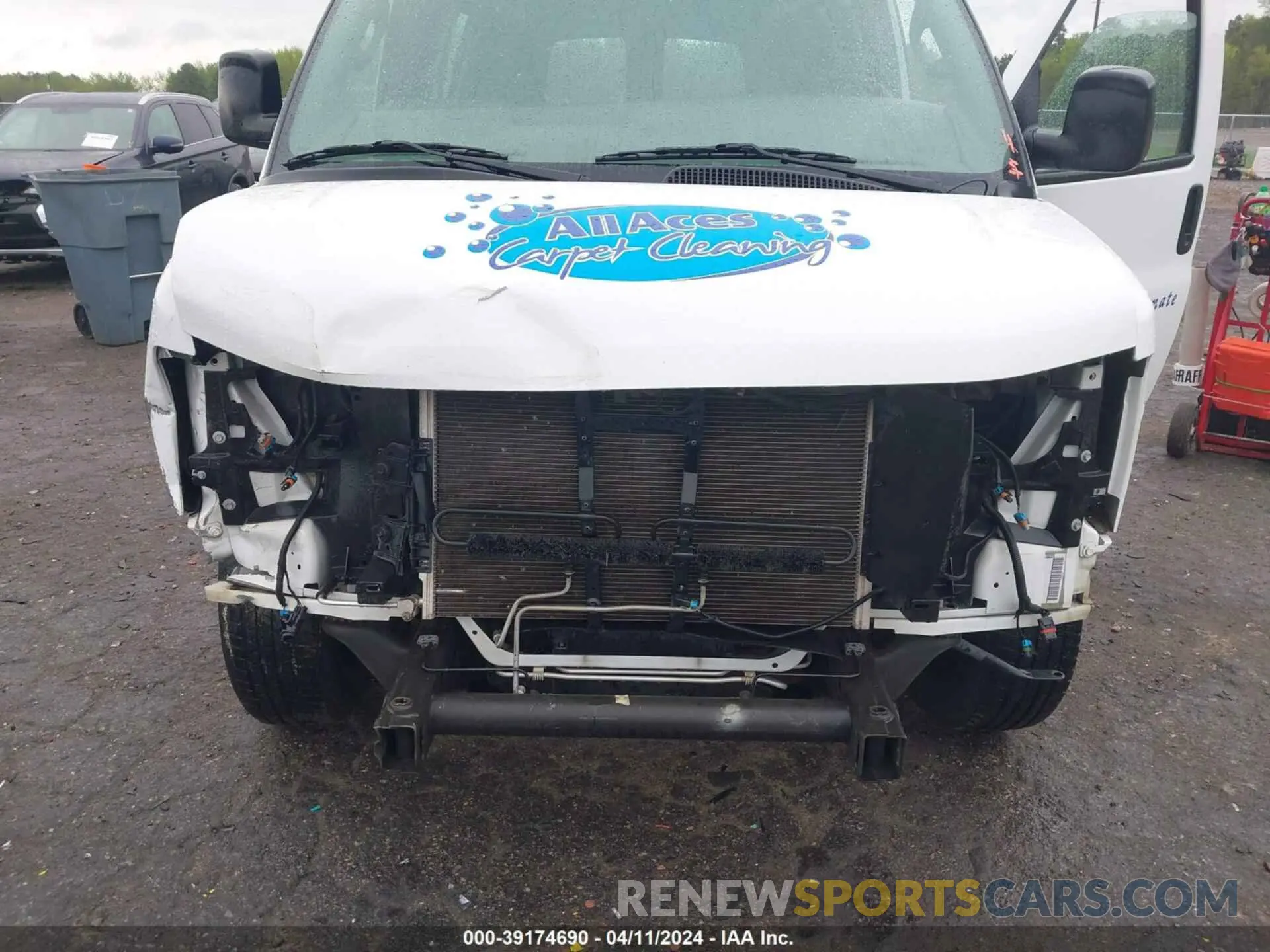 6 Photograph of a damaged car 1GCWGAFG5L1212519 CHEVROLET EXPRESS CARGO 2020