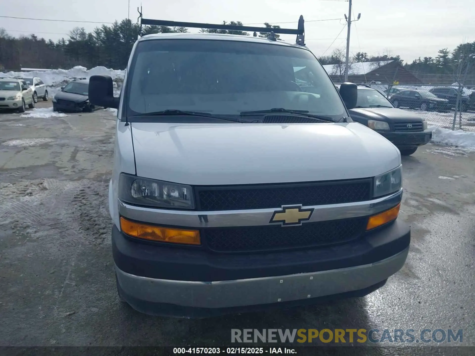 12 Photograph of a damaged car 1GCWGAFP6L1242483 CHEVROLET EXPRESS CARGO 2020