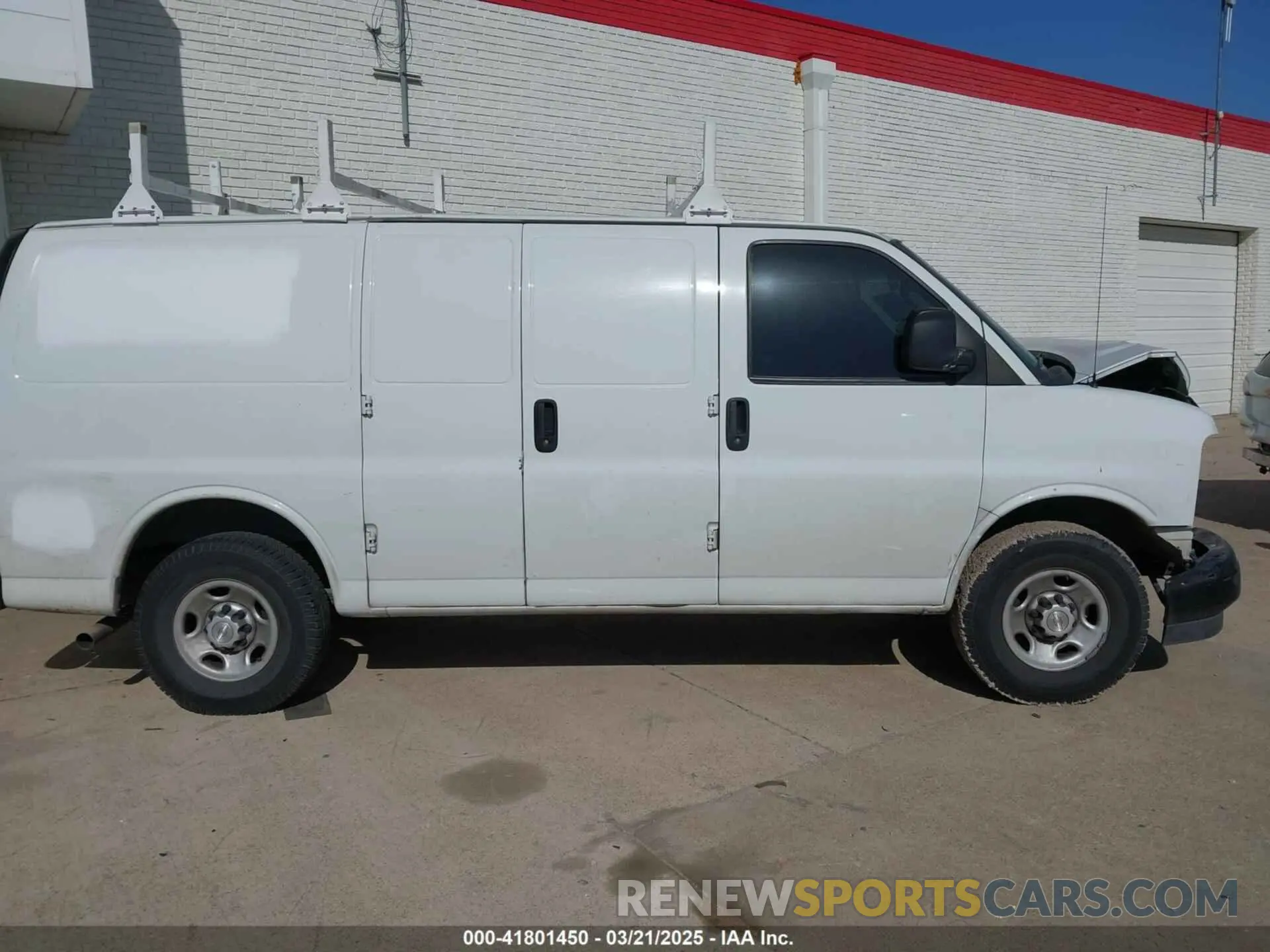 14 Photograph of a damaged car 1GCWGAFP6L1275225 CHEVROLET EXPRESS CARGO 2020