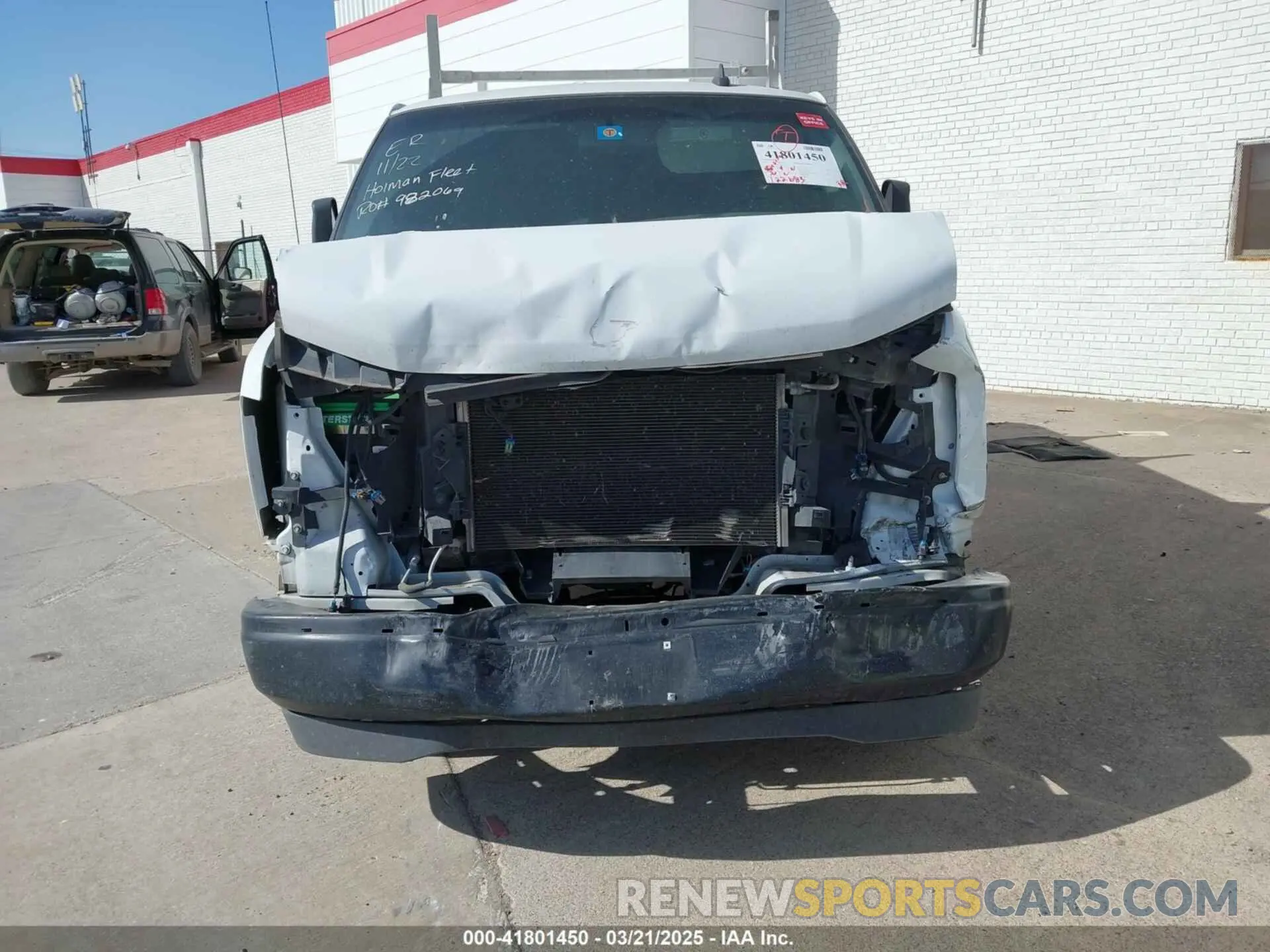 6 Photograph of a damaged car 1GCWGAFP6L1275225 CHEVROLET EXPRESS CARGO 2020