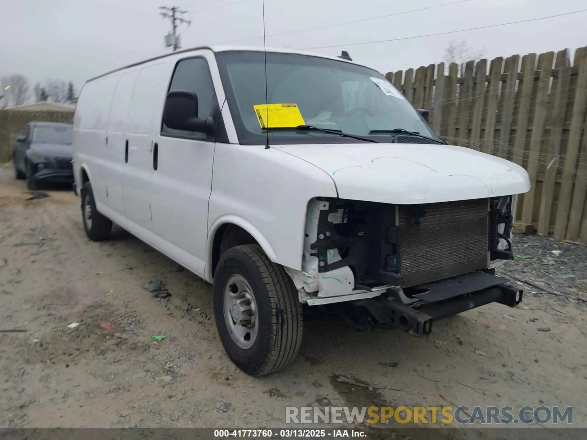 1 Фотография поврежденного автомобиля 1GCWGBFP0L1138206 CHEVROLET EXPRESS CARGO 2020