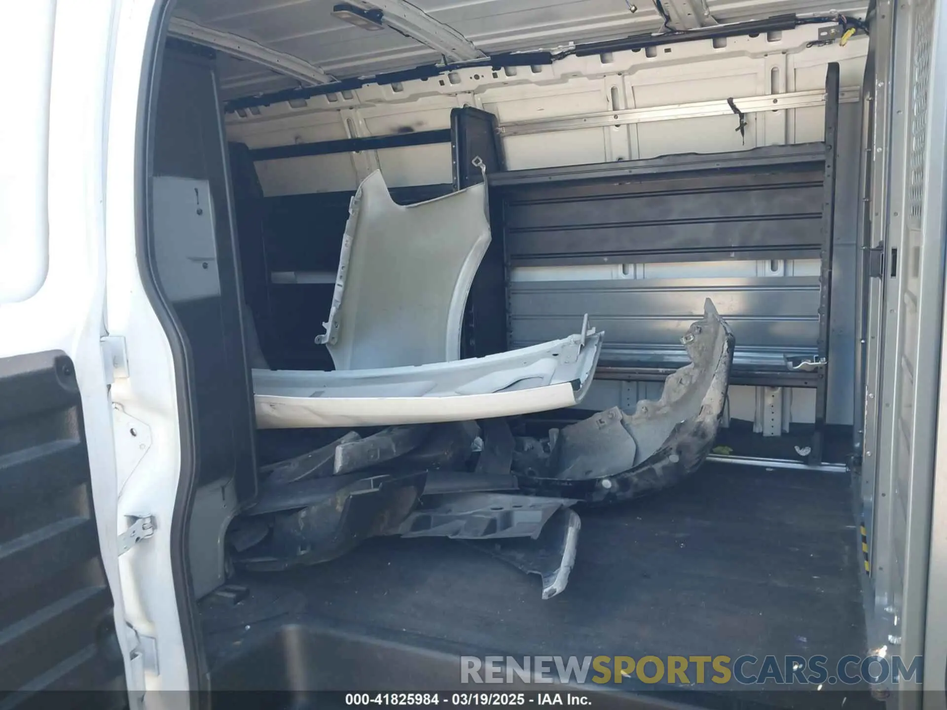 8 Photograph of a damaged car 1GCWGAF71M1165944 CHEVROLET EXPRESS CARGO 2021