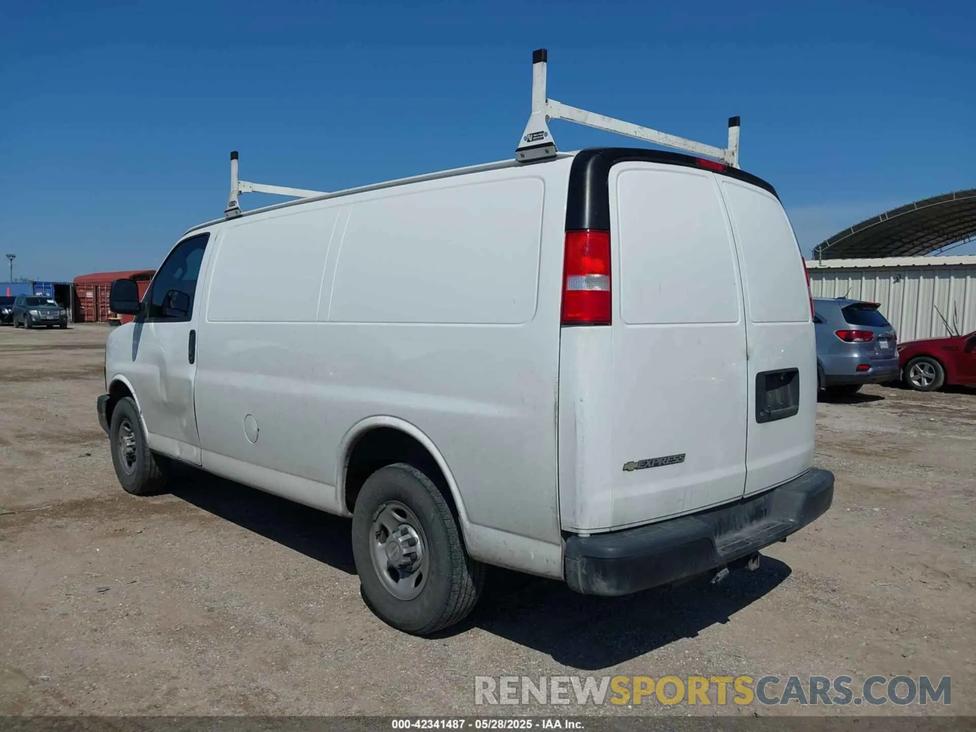 3 Photograph of a damaged car 1GCWGAFP0M1180922 CHEVROLET EXPRESS CARGO 2021