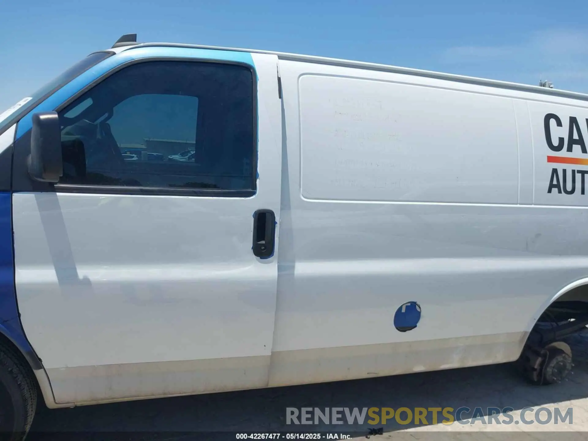 13 Photograph of a damaged car 1GCWGAFP0M1265274 CHEVROLET EXPRESS CARGO 2021
