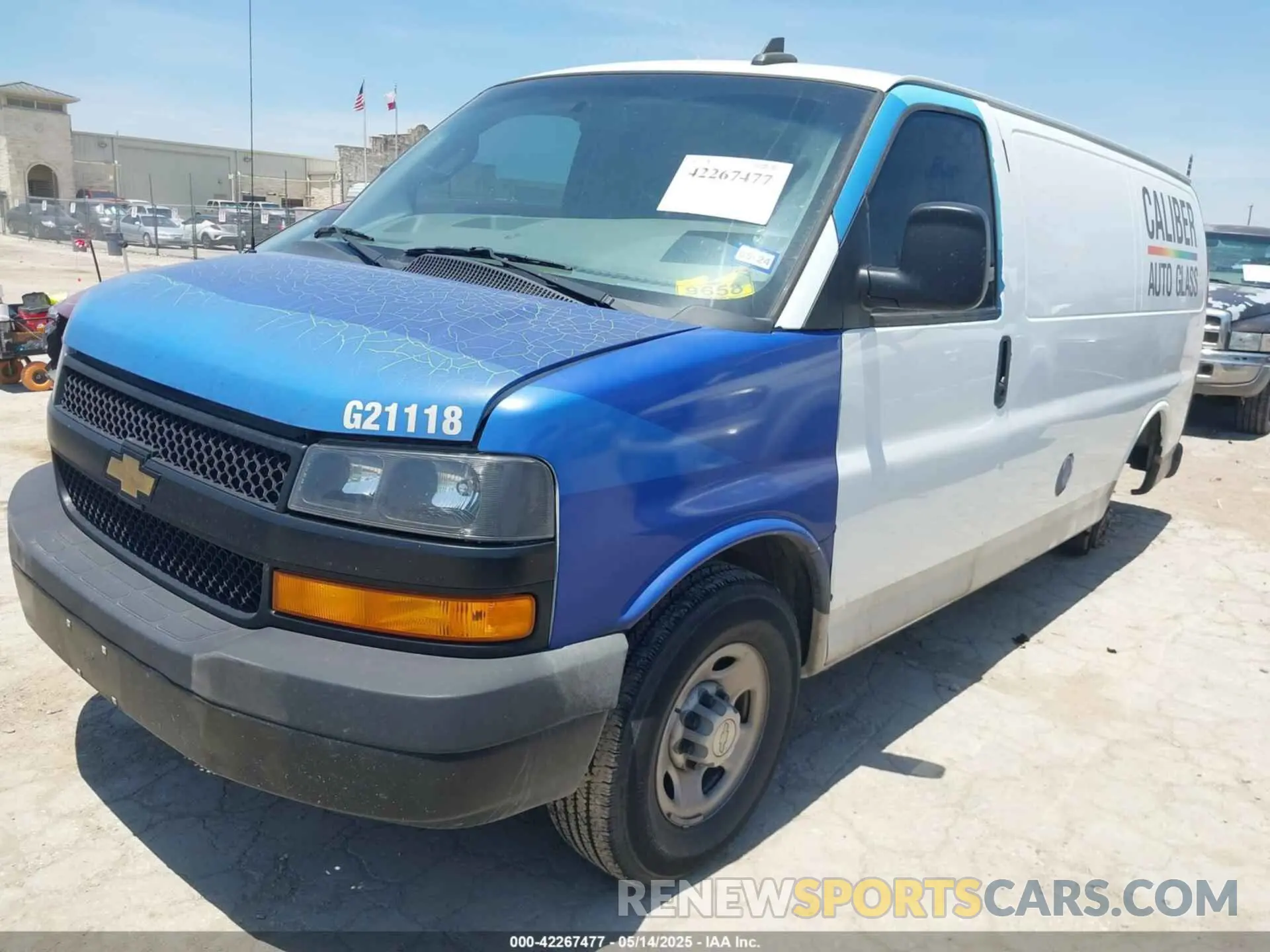 2 Photograph of a damaged car 1GCWGAFP0M1265274 CHEVROLET EXPRESS CARGO 2021