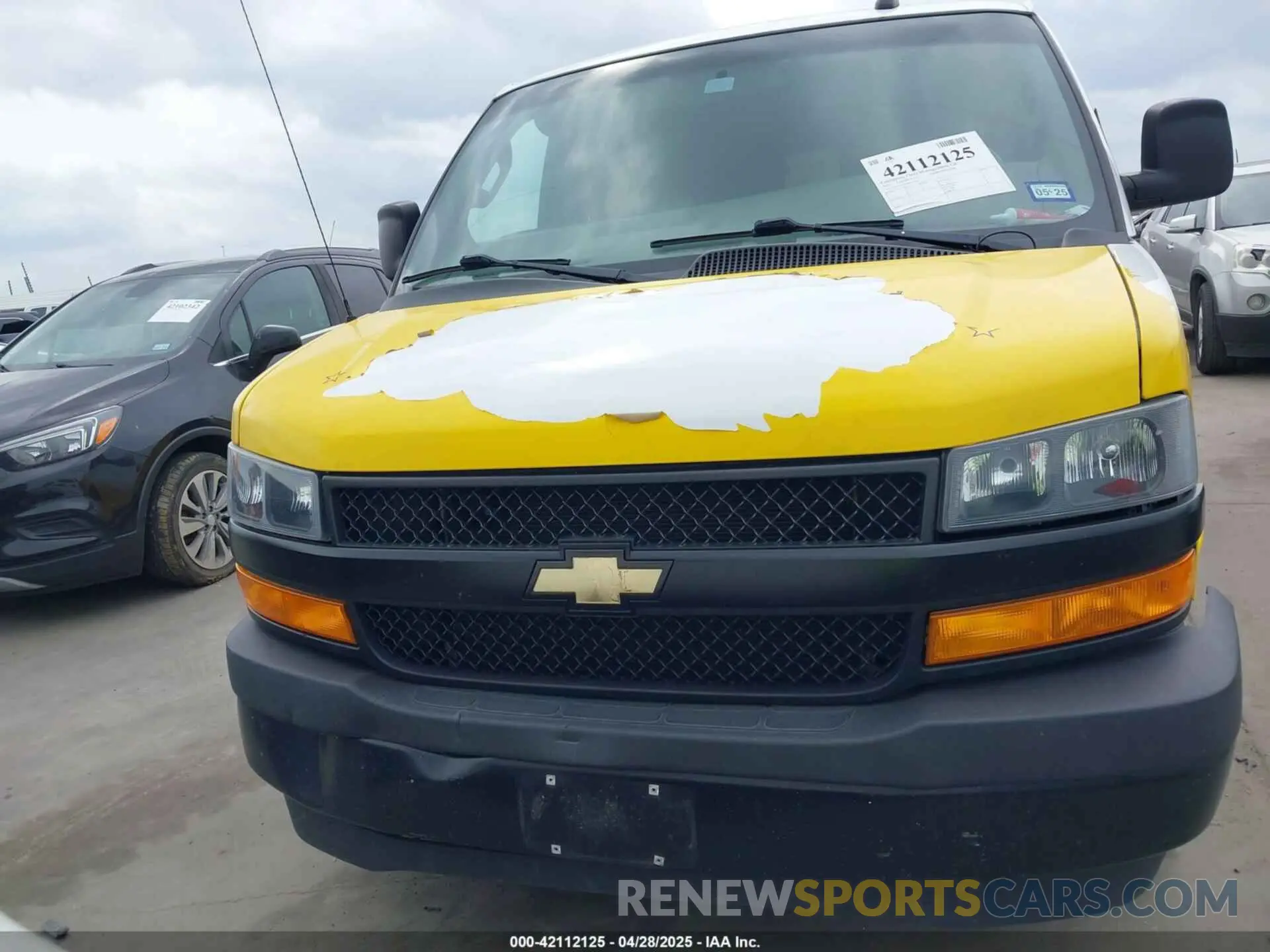 12 Photograph of a damaged car 1GCWGAFP1M1234342 CHEVROLET EXPRESS CARGO 2021
