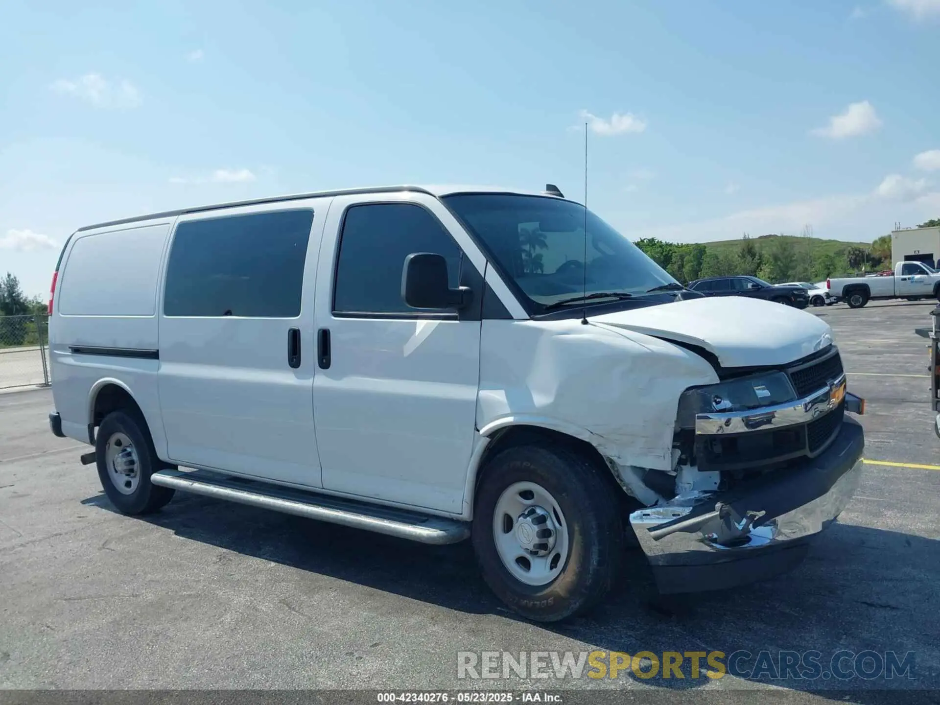 6 Фотография поврежденного автомобиля 1GCWGAFP2M1204749 CHEVROLET EXPRESS CARGO 2021
