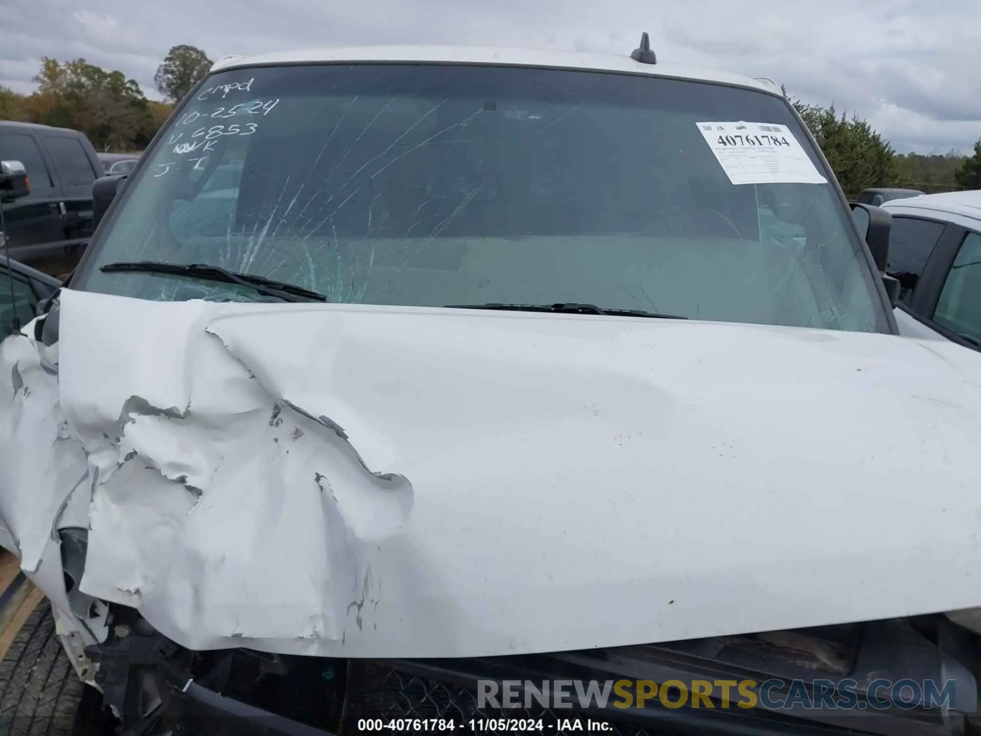 10 Photograph of a damaged car 1GCWGAFP4M1256853 CHEVROLET EXPRESS CARGO 2021