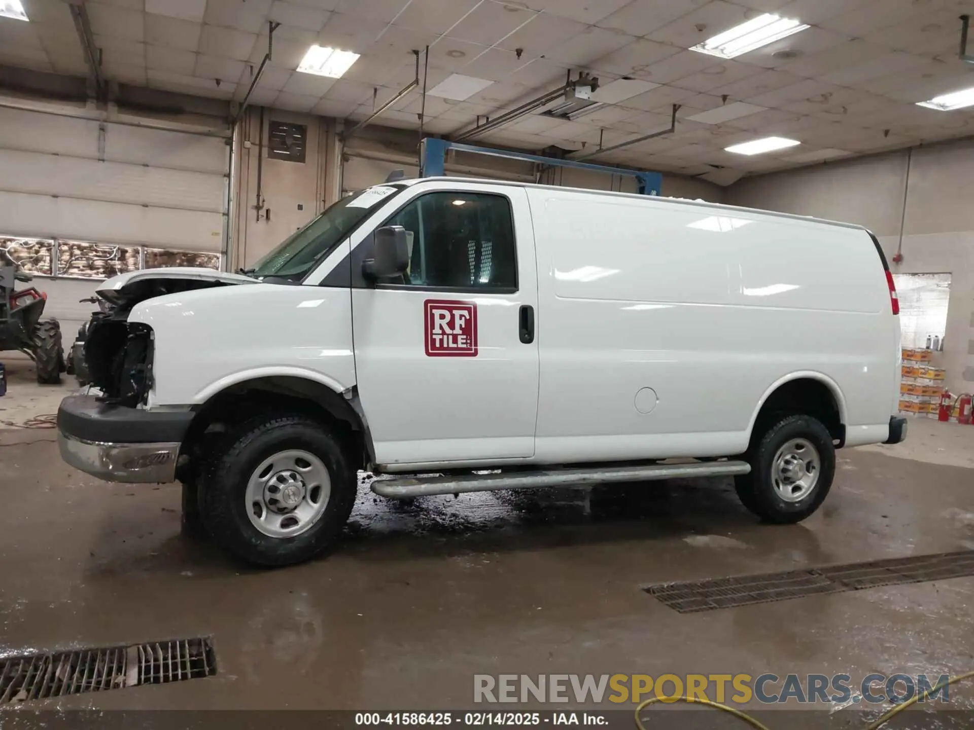 15 Photograph of a damaged car 1GCWGAFP4M1268940 CHEVROLET EXPRESS CARGO 2021