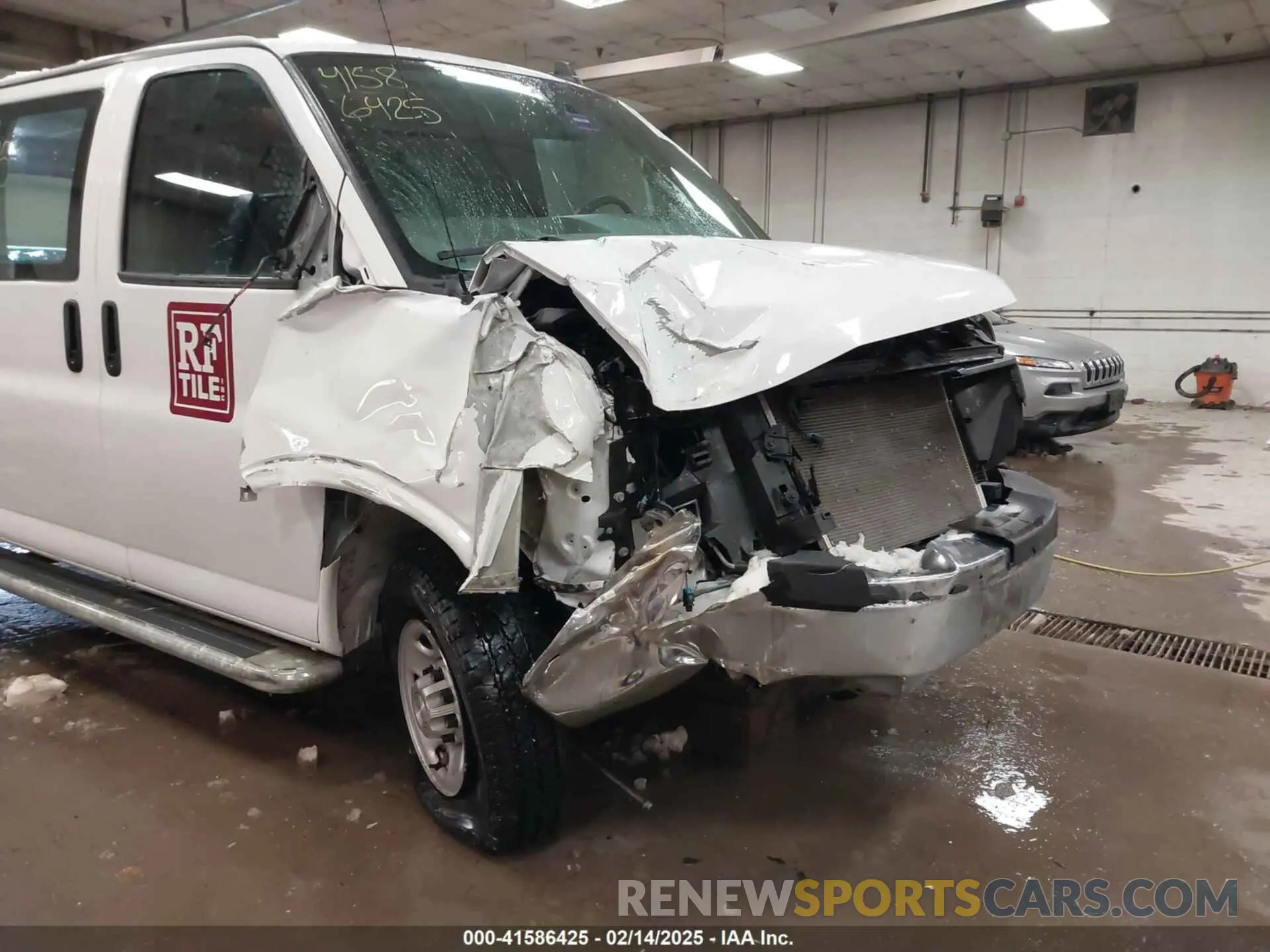 6 Photograph of a damaged car 1GCWGAFP4M1268940 CHEVROLET EXPRESS CARGO 2021