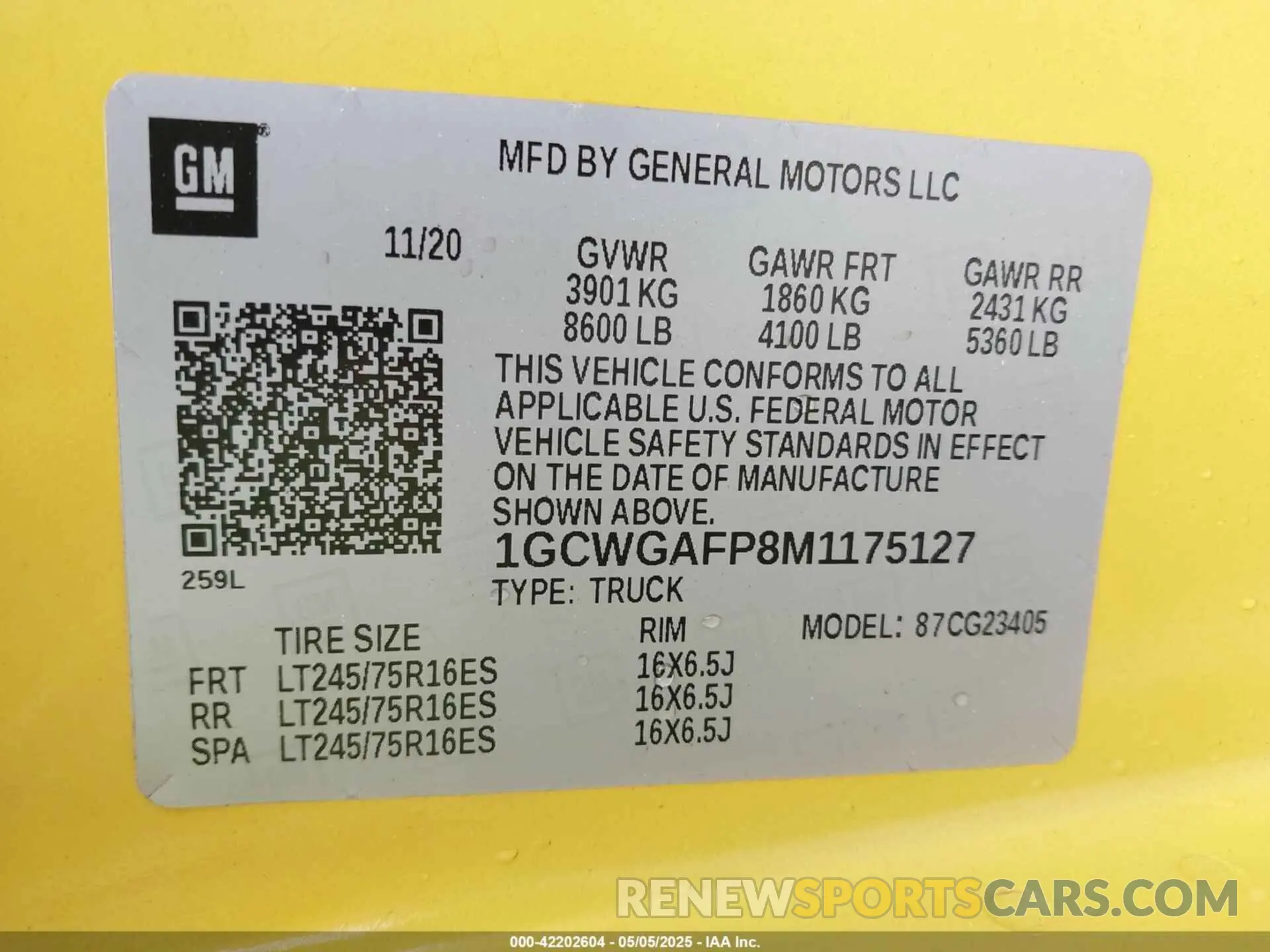 9 Photograph of a damaged car 1GCWGAFP8M1175127 CHEVROLET EXPRESS CARGO 2021